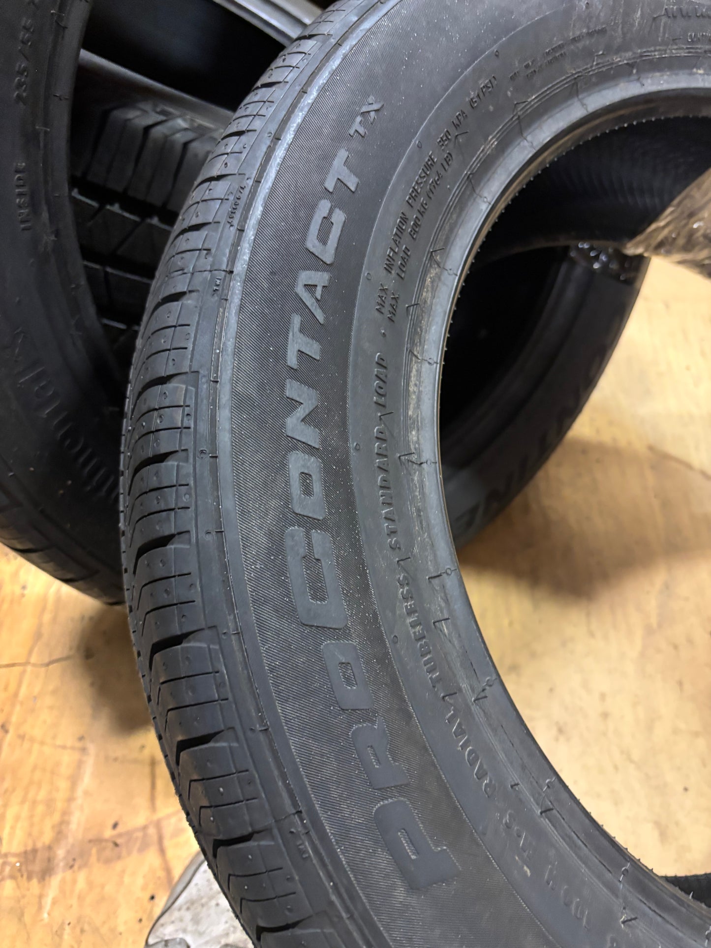 CONTINENTAL PROCONTACT TX BSW P 225/60R18 100H SL ALL SEASON TIRE 15575740000