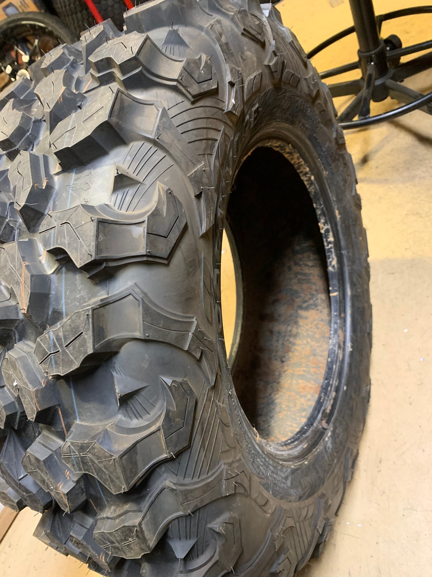 NOS MAXXIS ML1 CARNIVORE BSW AT 29 9.5 15 8 PLY ATV/UTV TIRE TM00894100