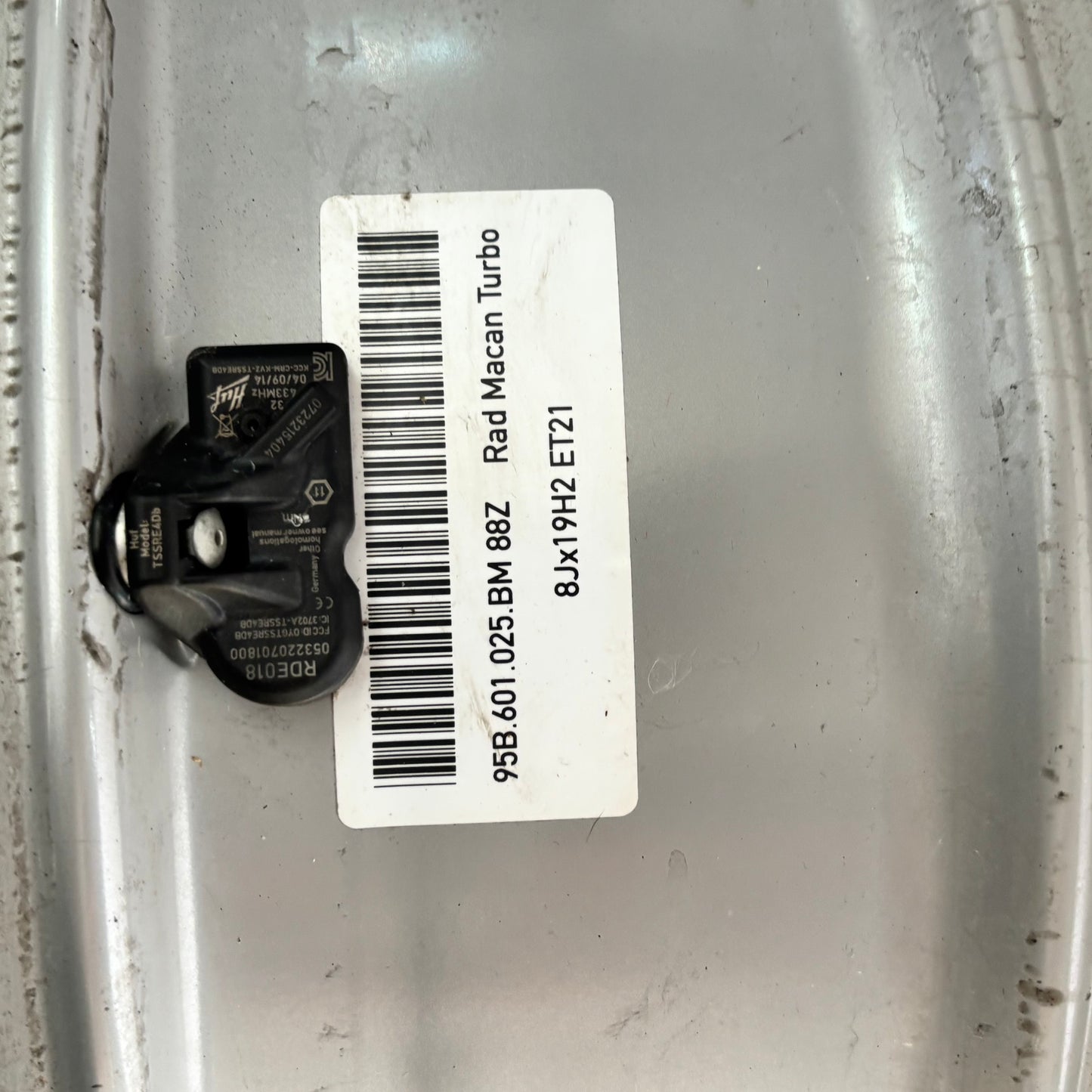 4 GENUINE PORSCHE MACAN 15-19 9X19 8X19 SILVER WHEEL SET 95B601025BN 95B601025BM