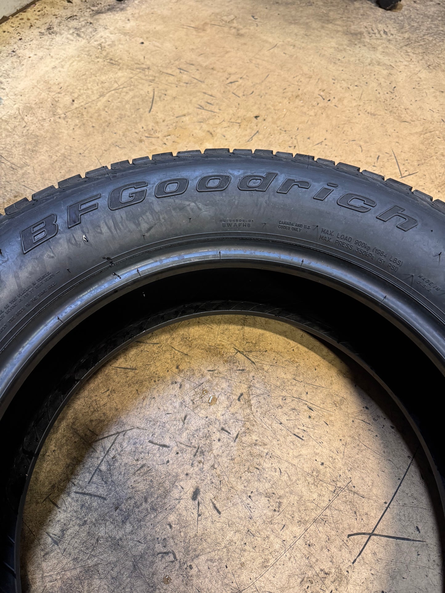 4 BFGOODRICH TRAIL-TERRAIN T/A BSW P 235 65 17 104H ALL SEASON TIRE 68530