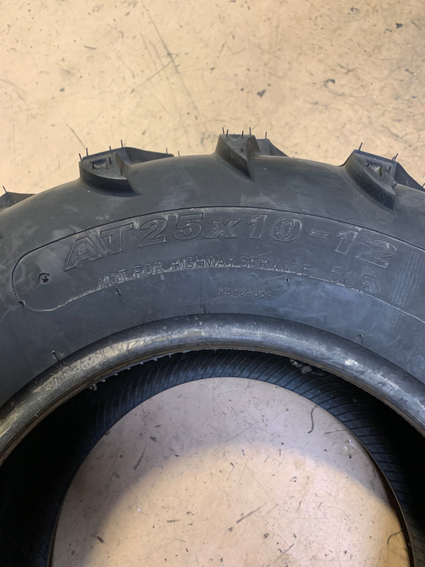 MASSFX K586 BSW AT 25 10 12 50F 6PLY ATV/UTV TIRE MAK586