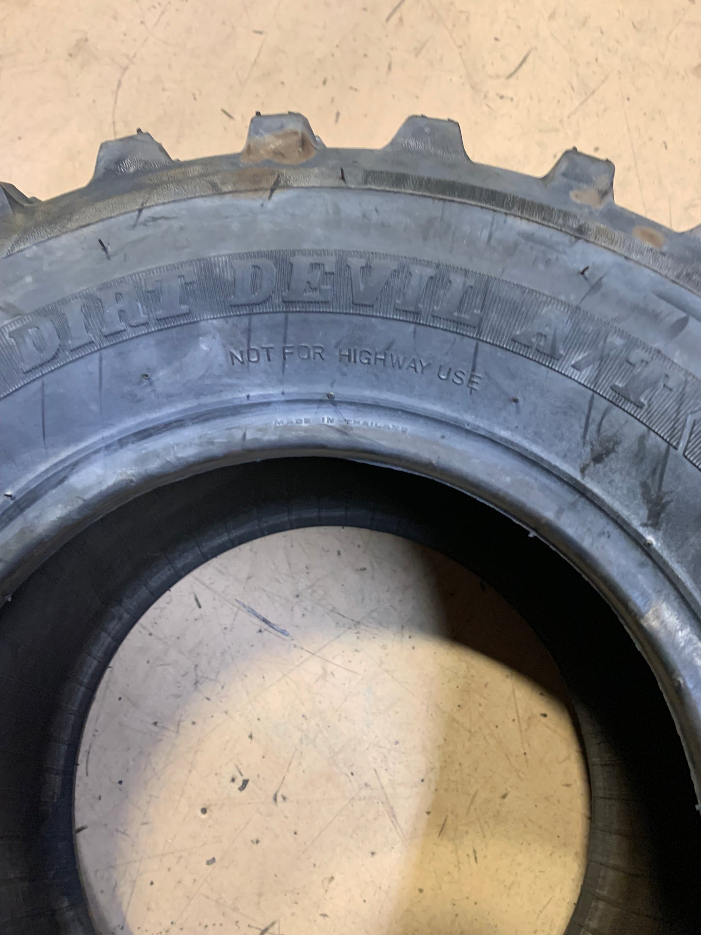 GBC DIRT DEVIL A/T BSW AT 24 9 11 6PLY ATV/UTV TIRE AR1103
