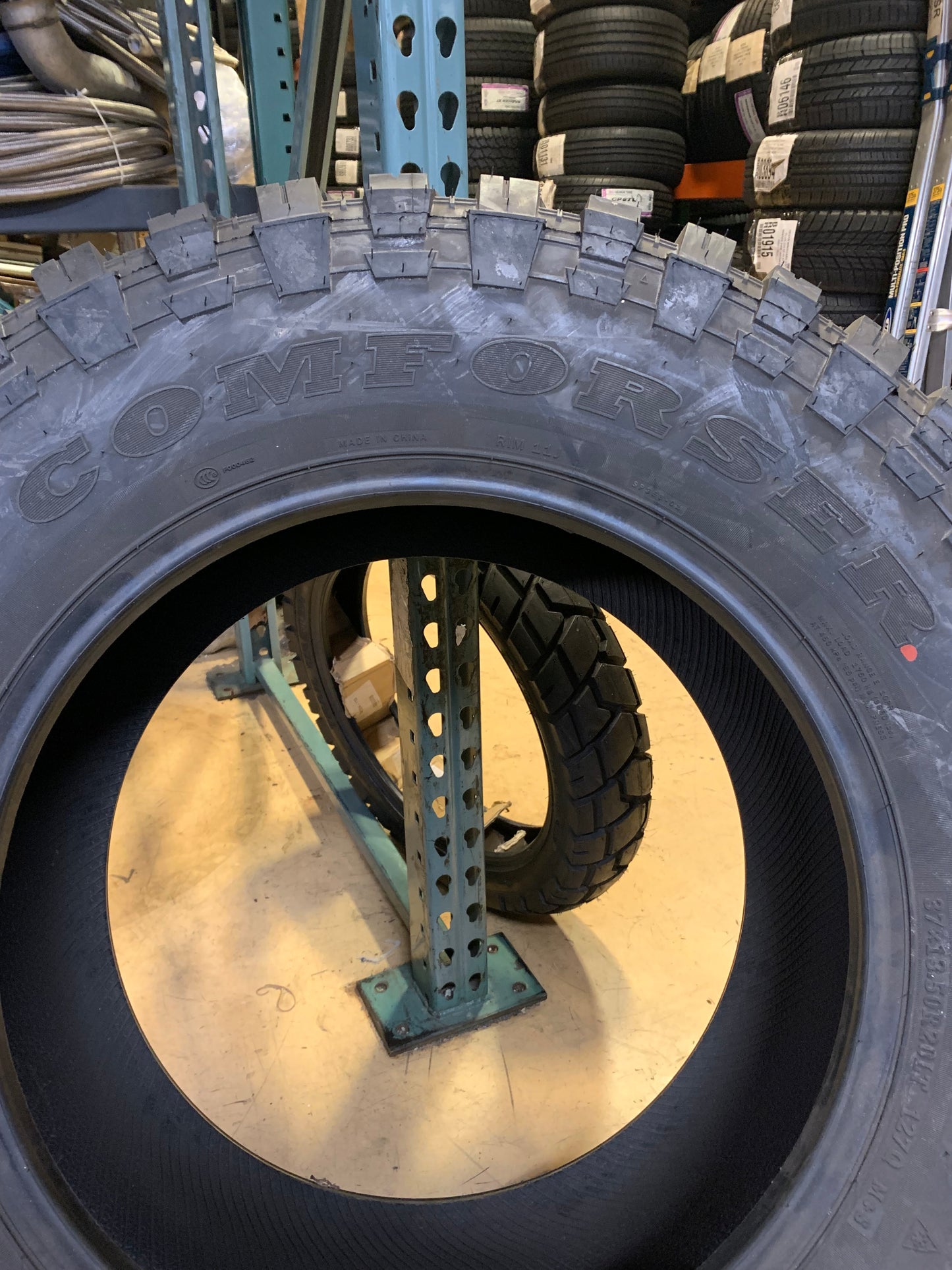 COMFORSER CF3000 BSW LT 37 13.5 20 127Q 10PLY MUD TERRAIN TIRE CF235