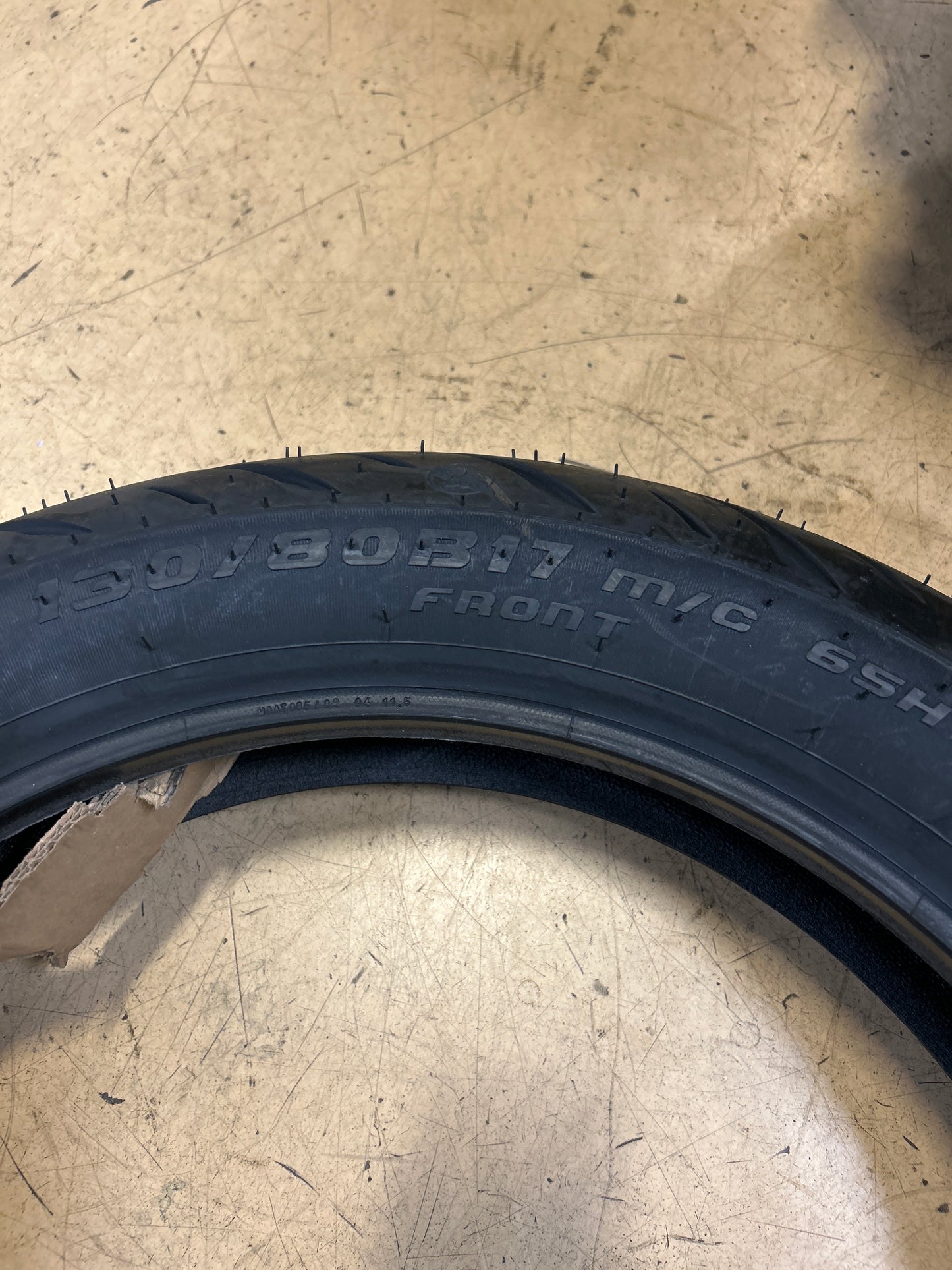 METZELER CRUISETEC BSW 130 80 17 65H FRONT MOTORCYCLE TIRE