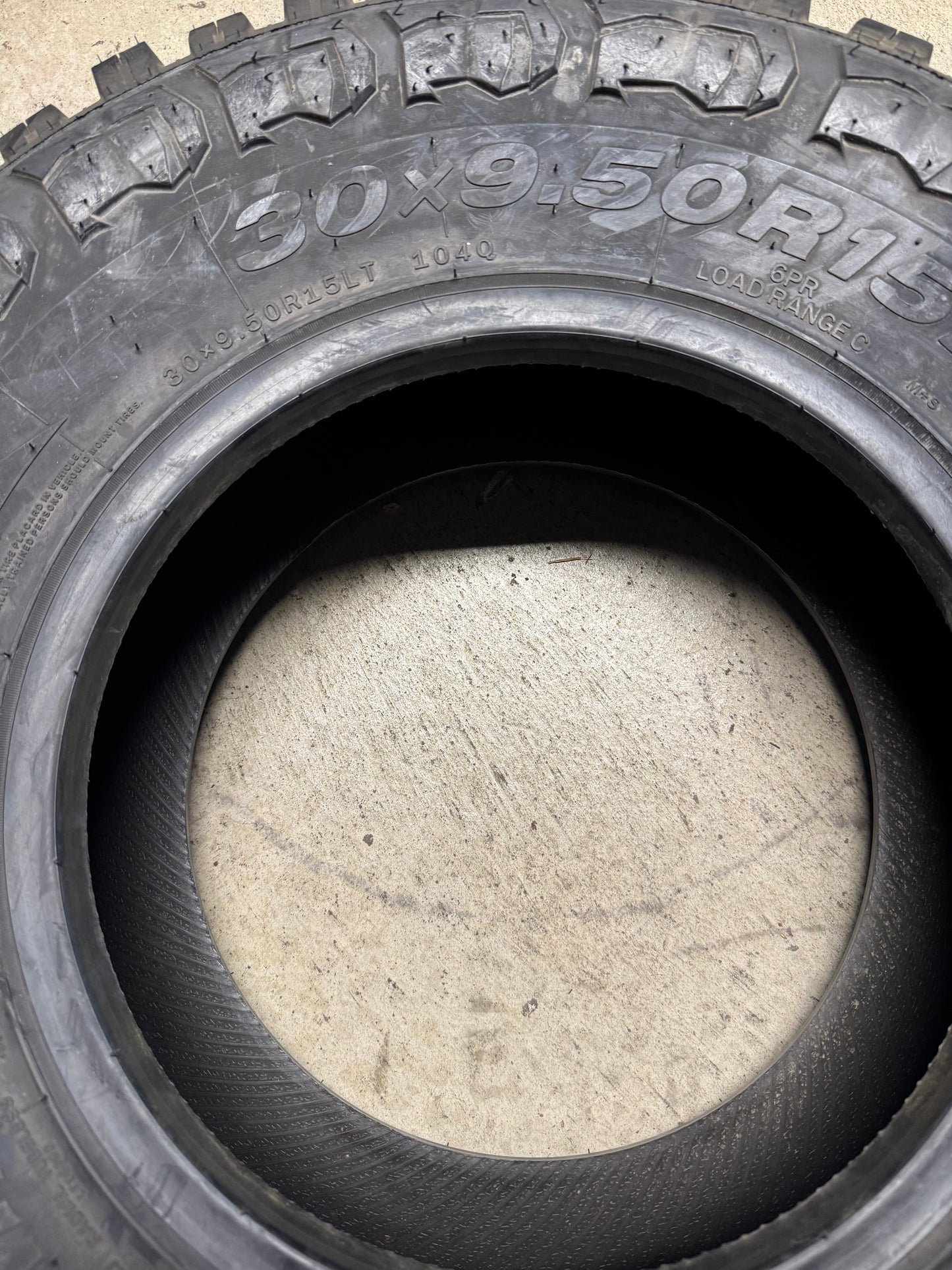 NOS LINGLONG CROSSWIND M/T BSW LT 30 9.5 15 104Q 6PLY MUD TERRAIN TIRE 221007038