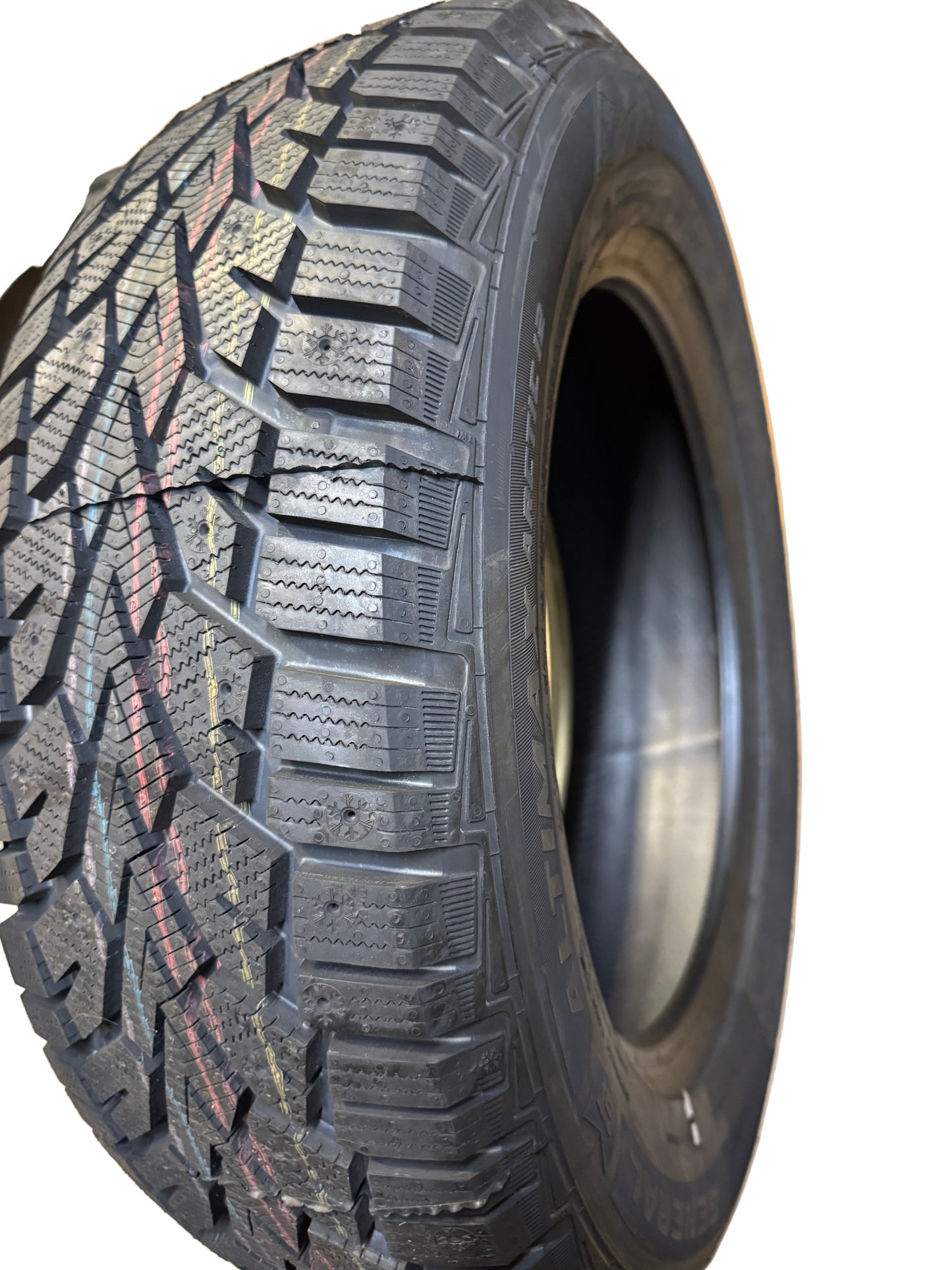 NOS GENERAL ALTIMAX ARTIC 12 BSW P 215 65 17 103T XL WINTER TIRE 15503090000