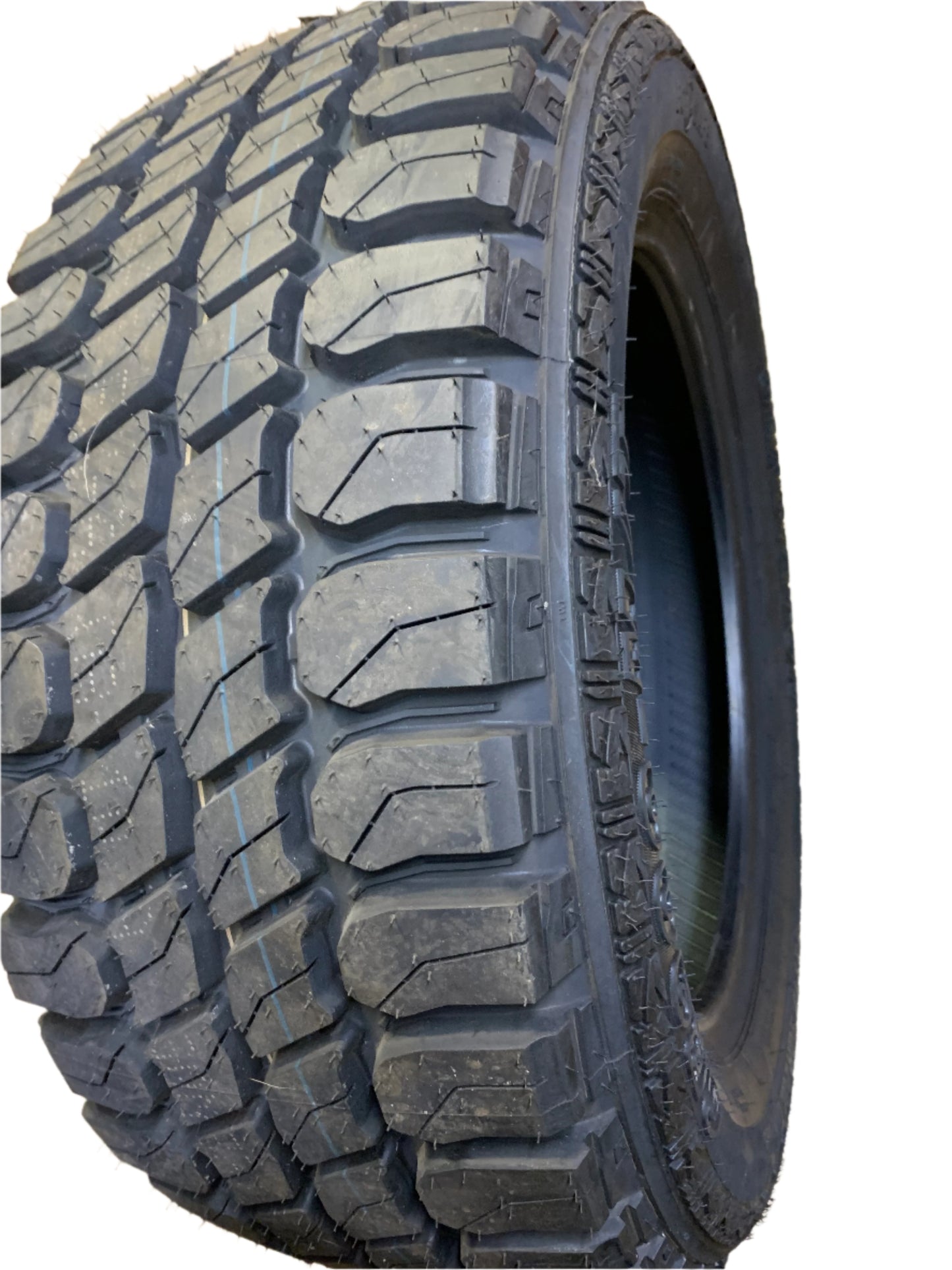 GLADIATOR QR900-MT BSW LT 33 12.5 20 114Q 10 PLY MUD TERRAIN TIRE 1932250333