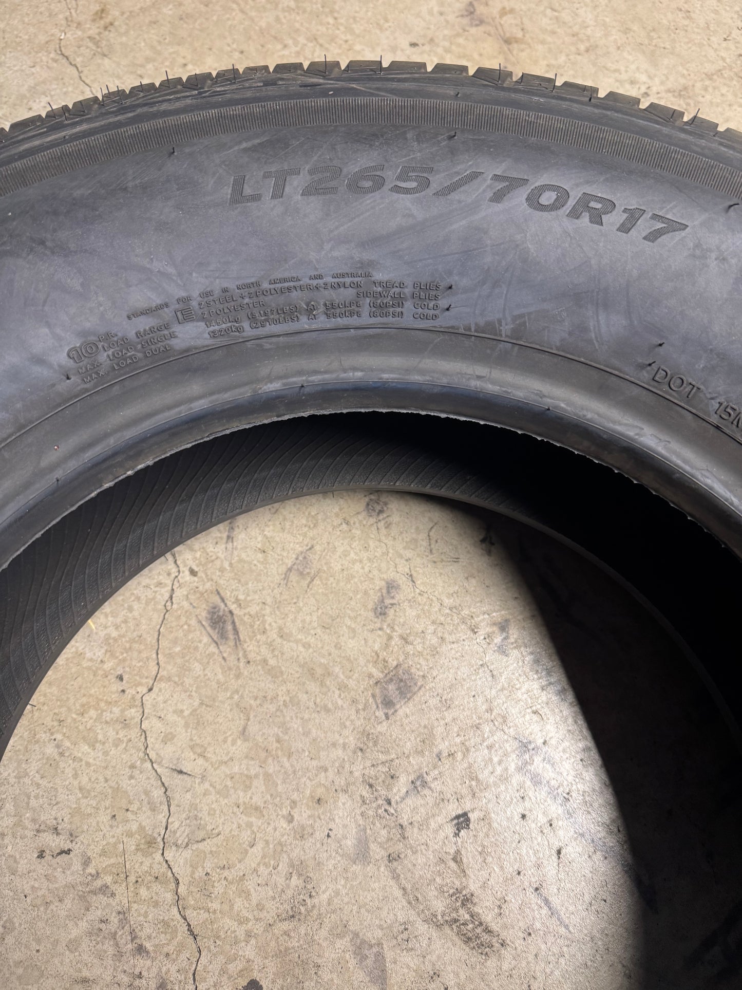 NOS PATHFINDER HT OWL LT 265 70 17 121/118S 10PLY ALL SEASON TIRE 2020732