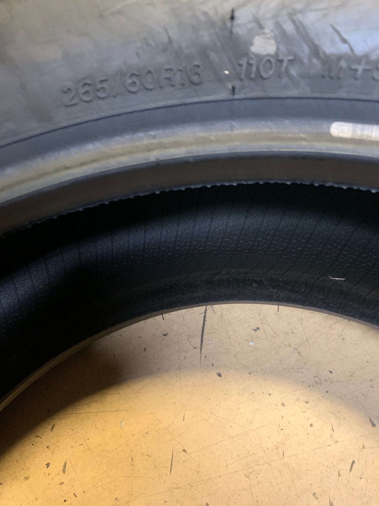 FIRESTONE ALL SEASON BSW P 265 60 18 110T TIRE 3058