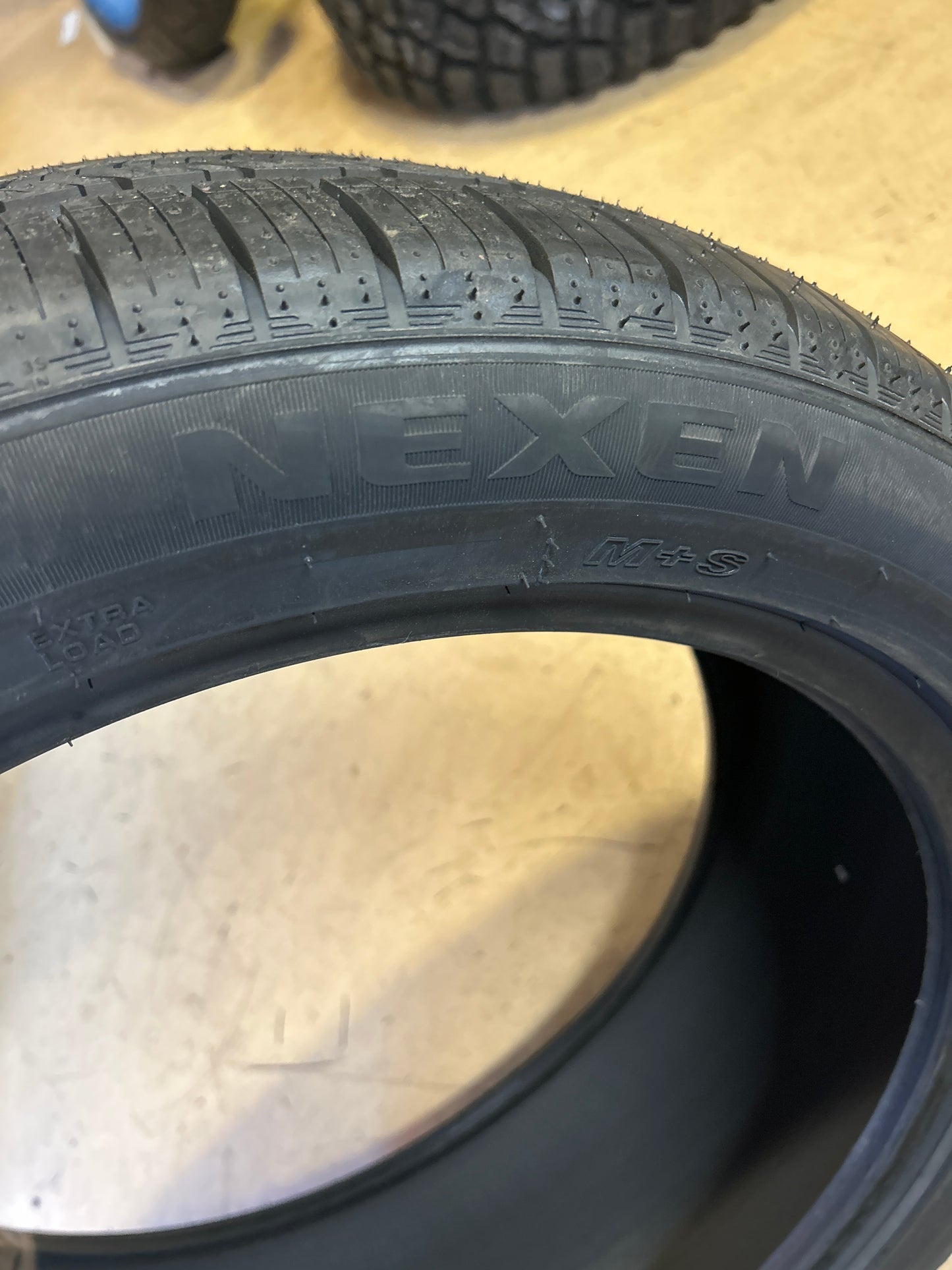 NEXEN N5000 PLATINUM BSW P245 45 20 XL 103W ALL SEASON TIRE 18163NXK