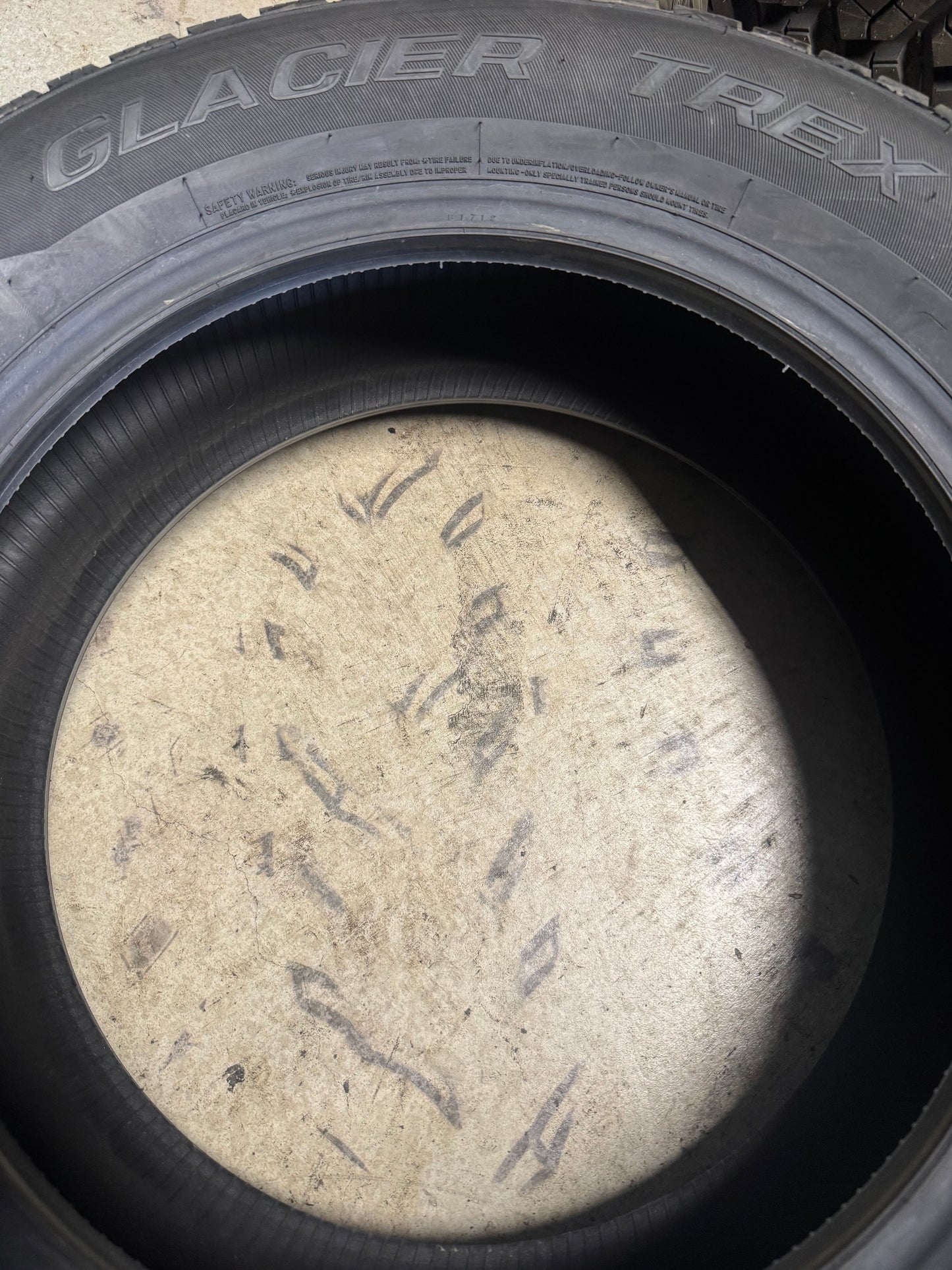 NOS MASTERCRAFT GLACIER TREX BSW P 245 60 18 105T WINTER TIRE 167243010