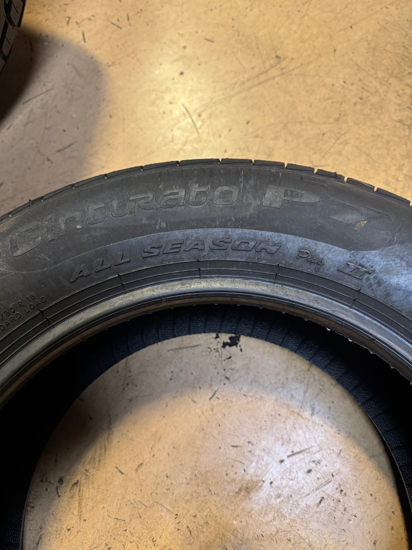 PIRELLI CINTURATO P7 ALL SEASON PLUS 2 BSW P 215 60 16 95V ALL SEASON TIRE 3592100