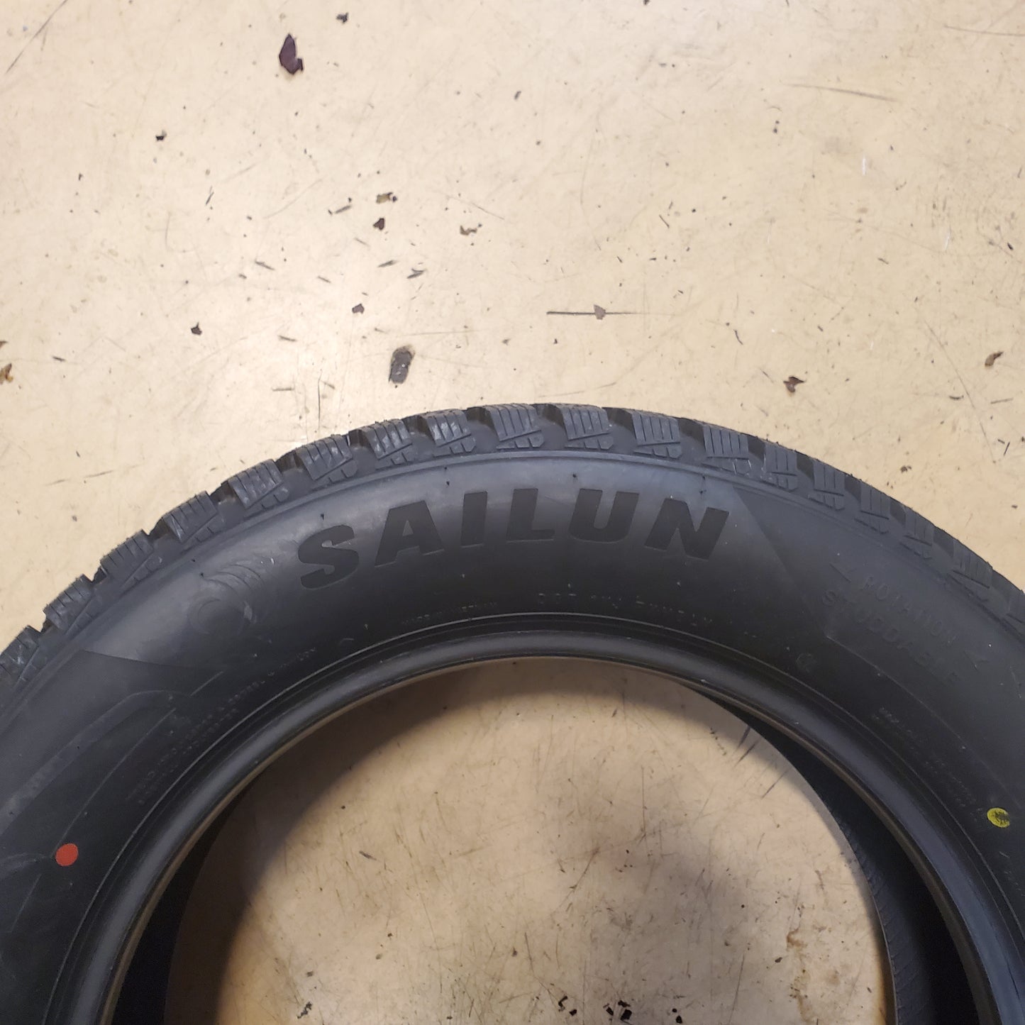 SAILUN ICE BLAZER WSTX BW SL P 225 60 17 99T WINTER TIRE 5542155