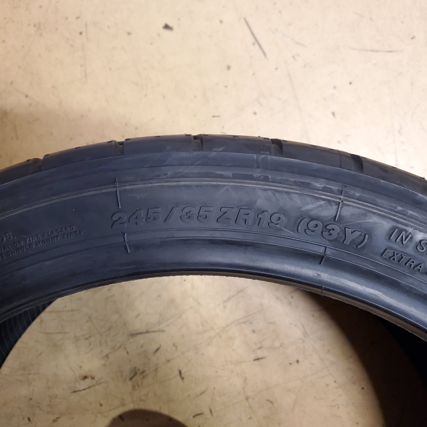 YOKOHAMA ADVAN A052 BSW 245 35 19 93Y XL SUMMER HIGHWAY TIRE 110115225