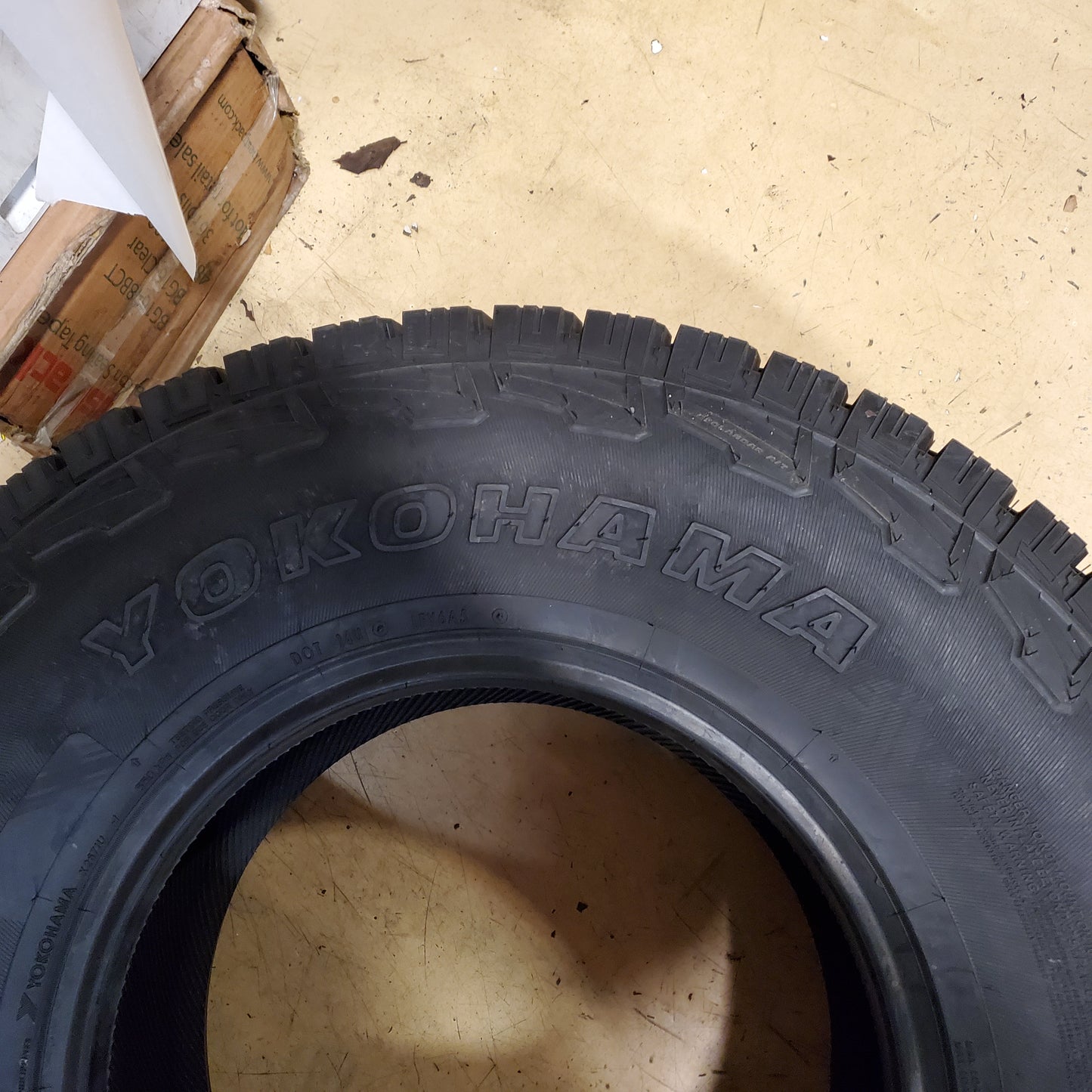 2 YOKOHAMA GEOLANDAR A/T4 GO18 285 75 16 126/123S 10 PLY TIRE 110101815 ALL TERRAIN
