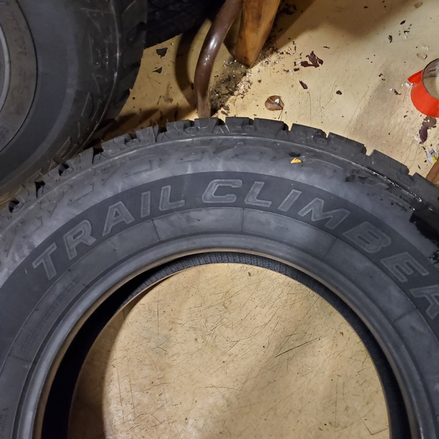 SUMMIT TRAIL CLIMBER AT 235 80 17 120/117R LT 10 PLY TRUCK TIRE 261728