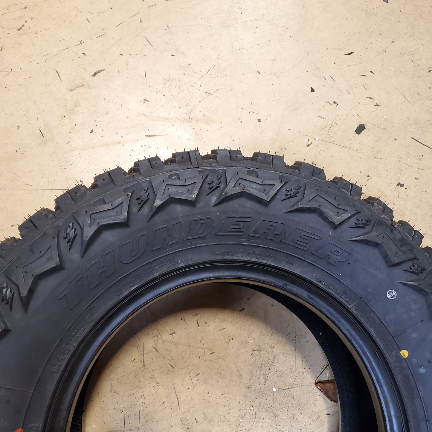 (KSL ONLY) 4 THUNDERER TRAC GRIP M/T R408 BSW LT 245 75 16 120/116Q 10 PLY MUD TIRE TH2455