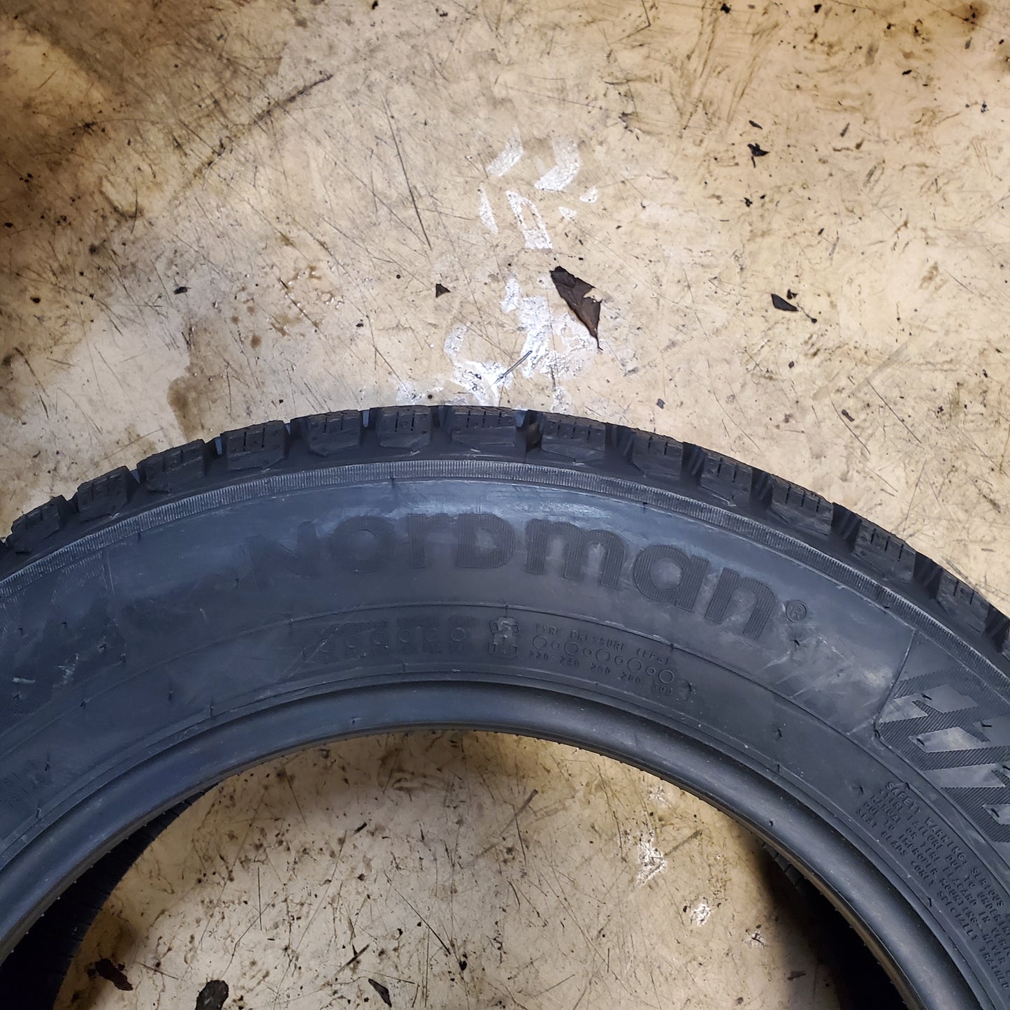 NORDMAN NORTH 9 BSW P 185 65 15 92T XL HIGHWAY CAR TIRE T432897
