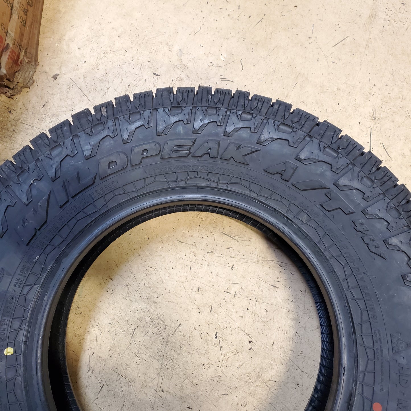 FALKEN WILDPEAK A/T 4W BSW LT 235 80 17 120/117R ALL TERRAIN TRUCK TIRE 28847616