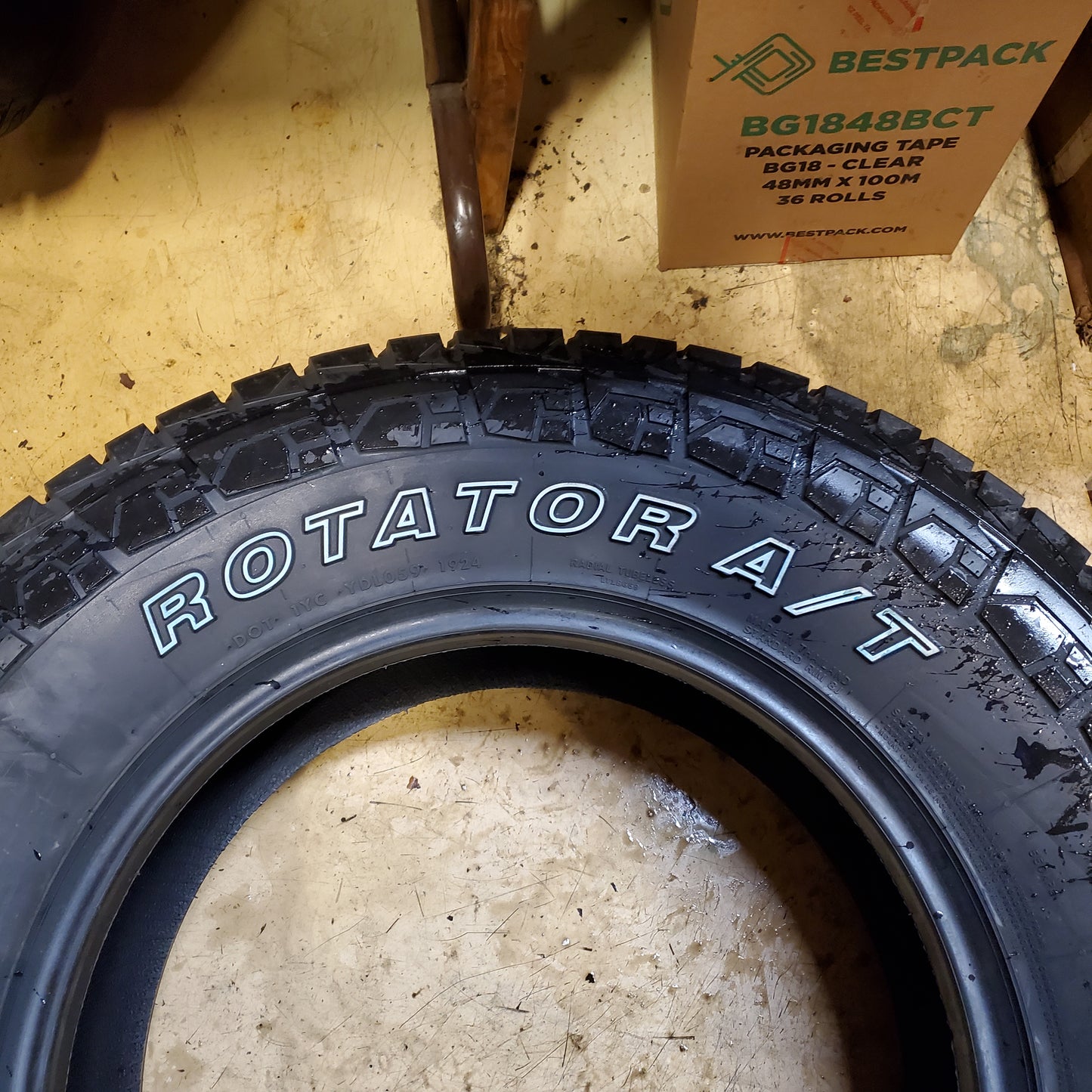 2 EVOLUXX ROTATOR A/T RWL LT 275 70 18 125/122S 10PLY TRUCK TIRE 221019978