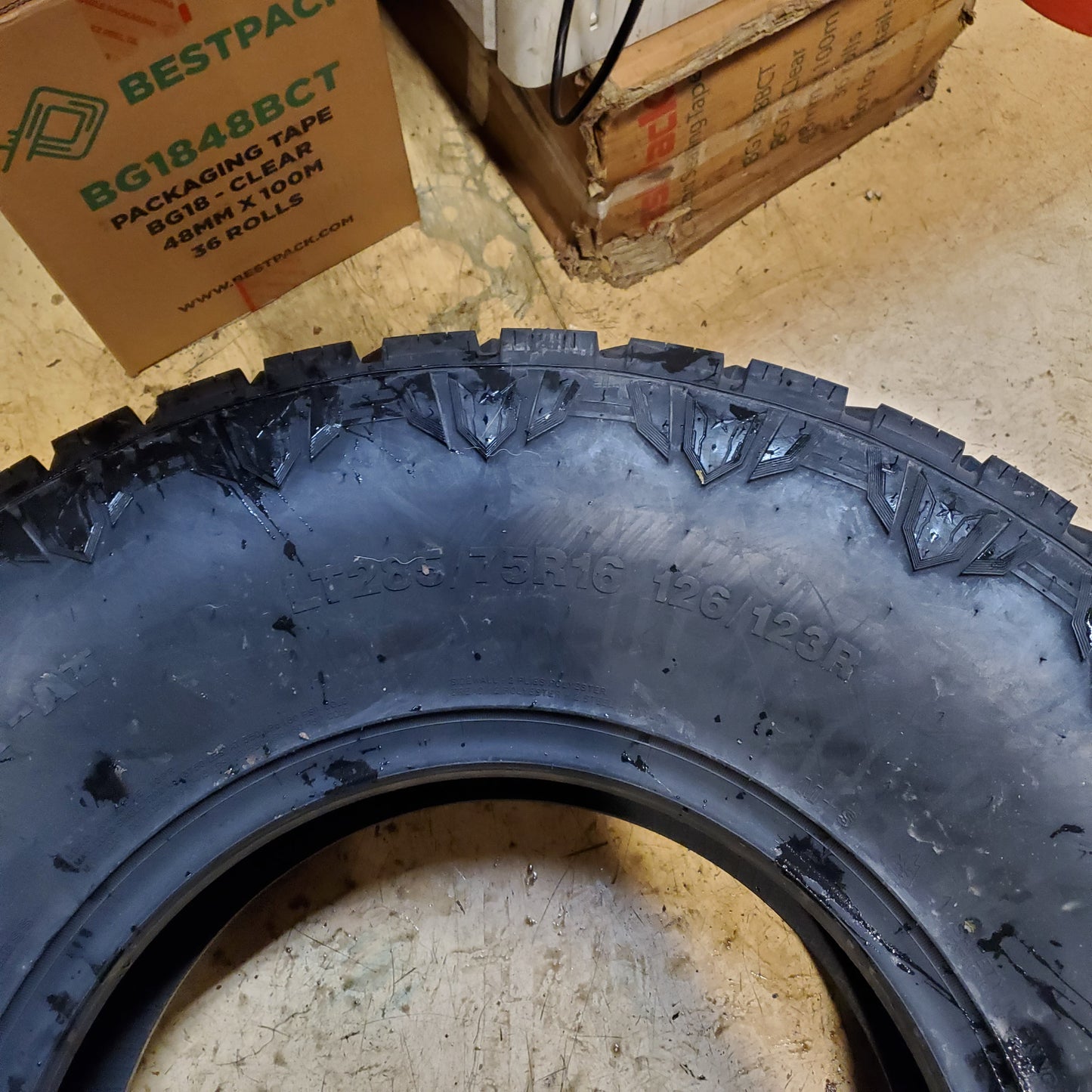 PREDATOR NEW MUTANT X AT BSW LT 285 75 16 126/123R 10PLY TRUCK TIRE NPRXAT02