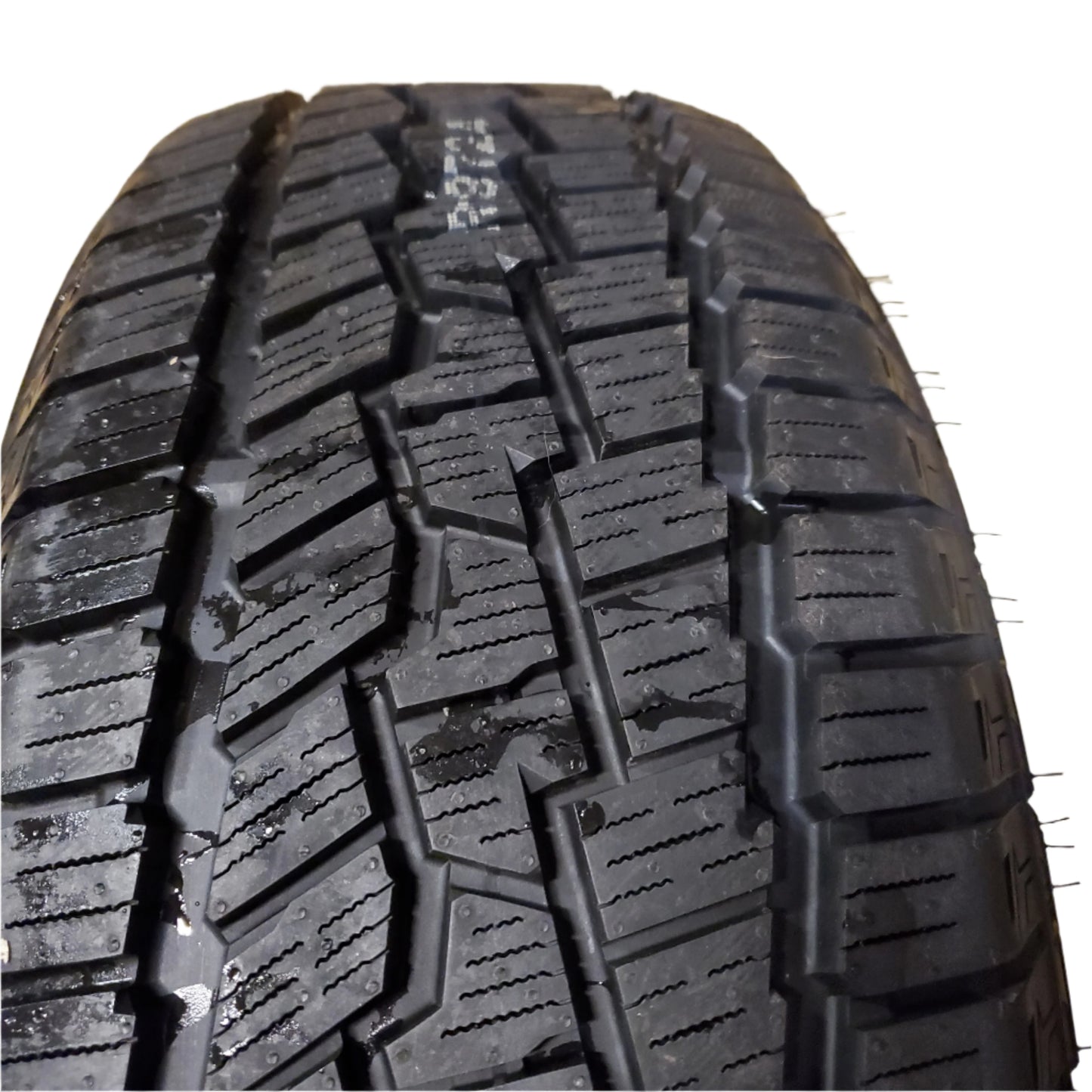 2 YOKOHAMA GEOLANDAR CV45 GO61 225 55 18 98V ALL SEASON TIRE 110156109