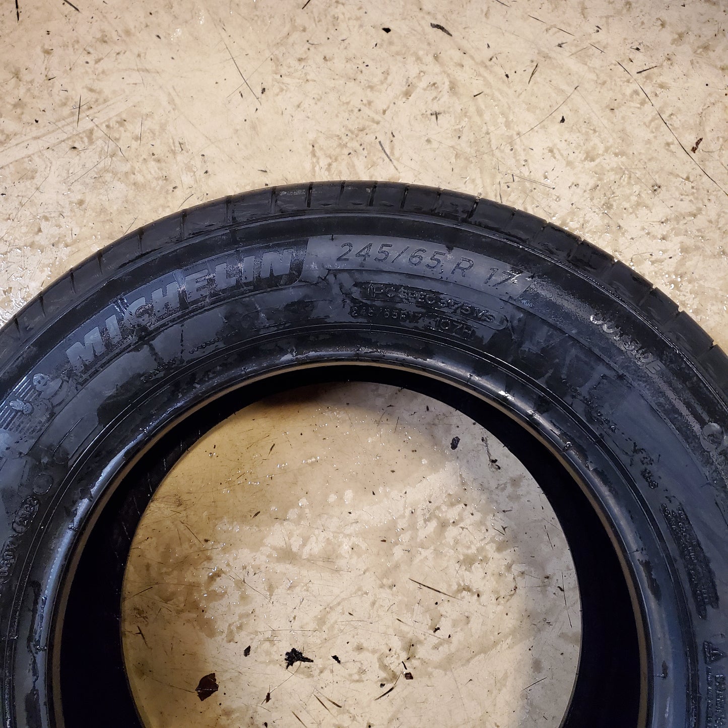 2 MICHELIN PRIMACY TOUR A/S BSW P 245 65 17 107H ALL SEASON TIRE 61744