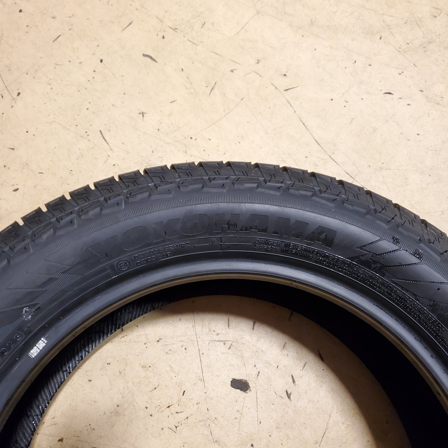 YOKOHAMA GEOLANDAR CV 4S GO61 BSW P 225 60 18 104V XL ALL WEATHER TIRE 110156110