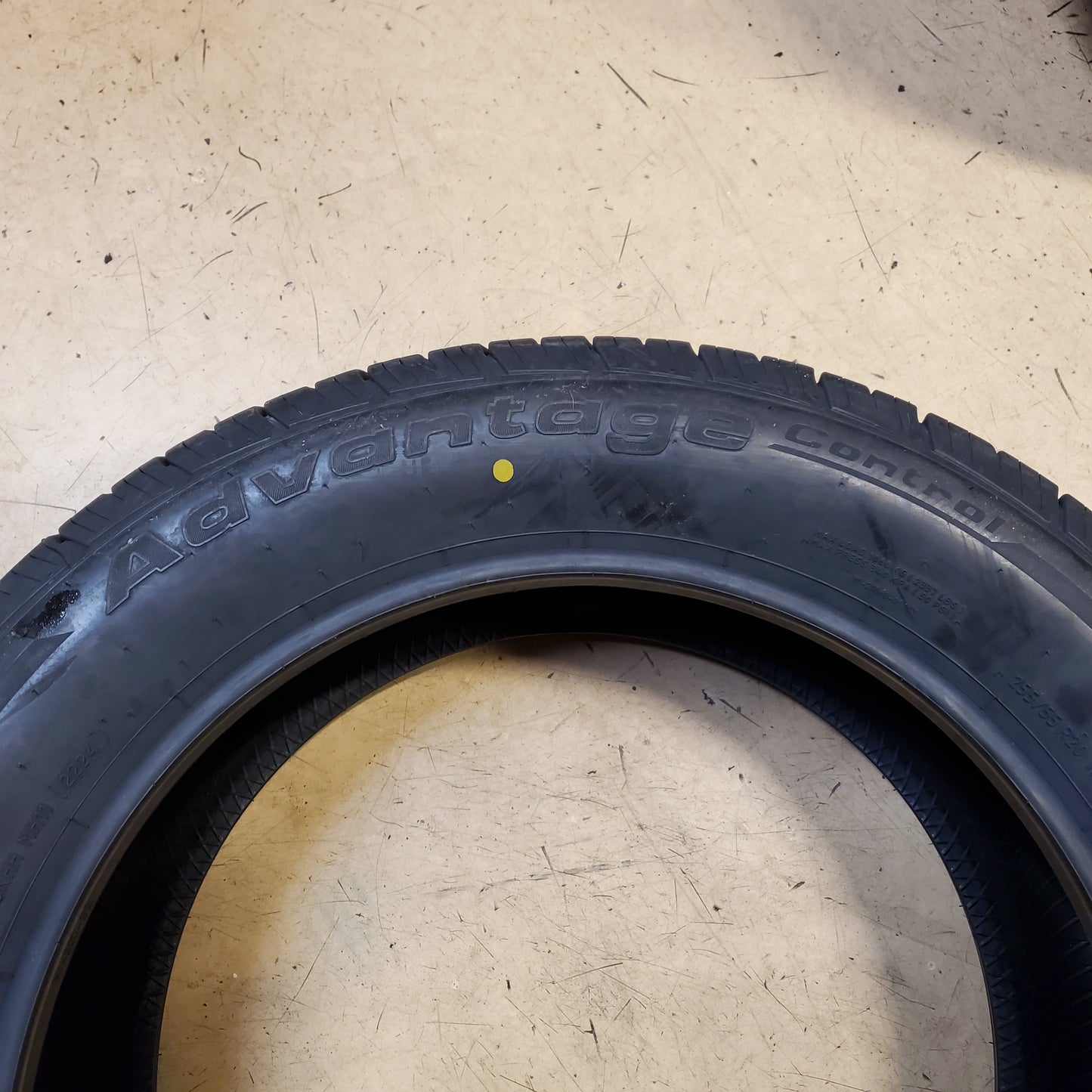 BFGOODRICH ADVANTAGE CONTROL BSW P 255 55 20 110H XL HIGHWAY TIRE 24766
