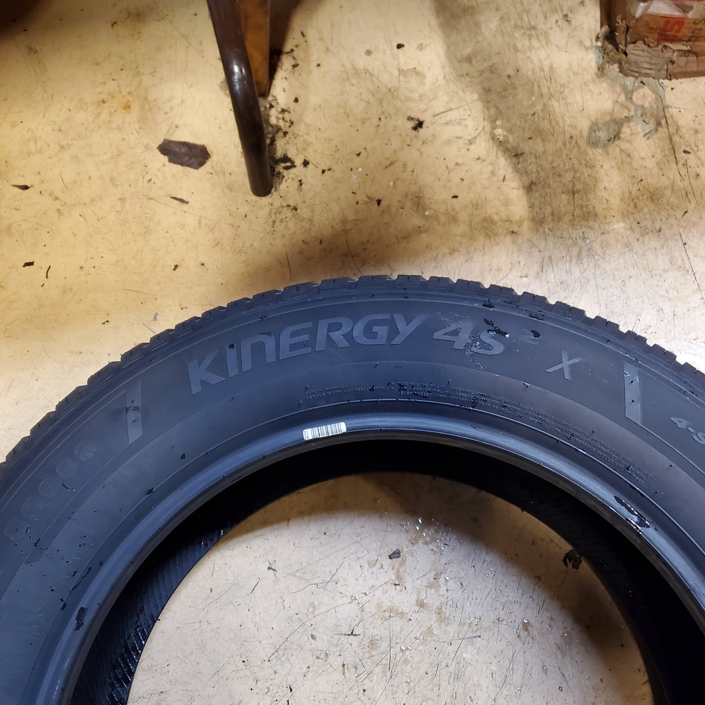 HANKOOK KINERGY 4S2 X BSW P 235 60 18 107W ALL WEATHER TIRE 1025471