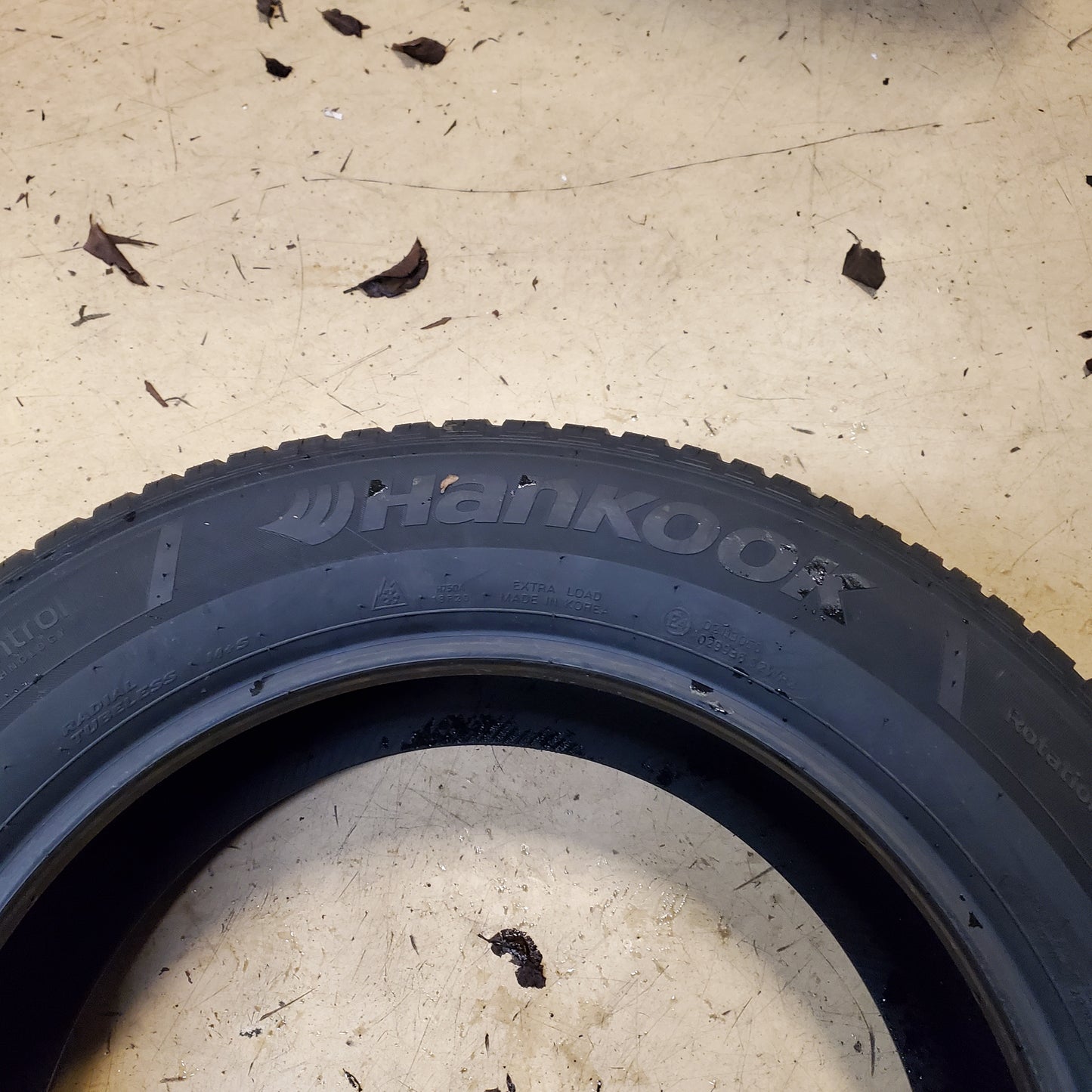 HANKOOK KINERGY 4S2 X BSW P 235 60 18 107W ALL WEATHER TIRE 1025471