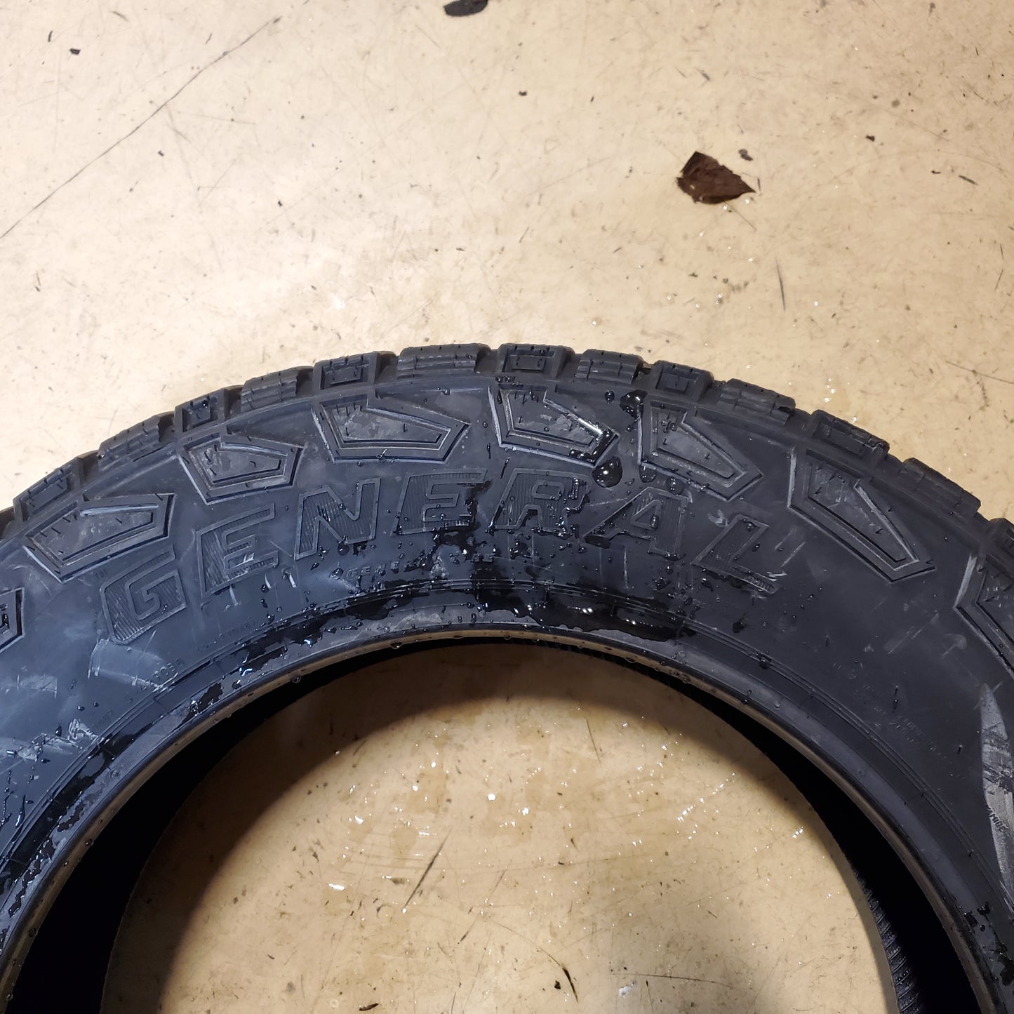 GENERAL GRABBER A/T SPORT 245 60 18 105T ALL TERRAIN TIRE 0312882