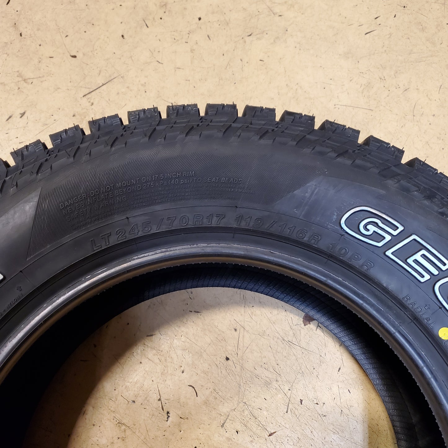YOKOHAMA GEOLANDAR AT GO15 OWL LT 245 70 17 119/116R 10PLY TIRE 110101638
