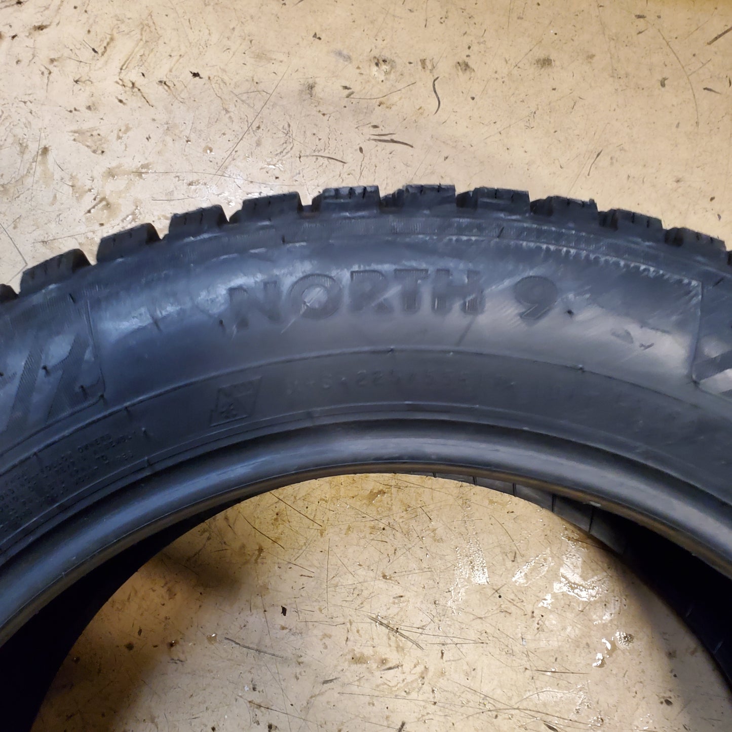 NOKIAN NORDMAN NORTH 9 STUDDED BSW P 225 55 17 101T XL WINTER TIRE T432906