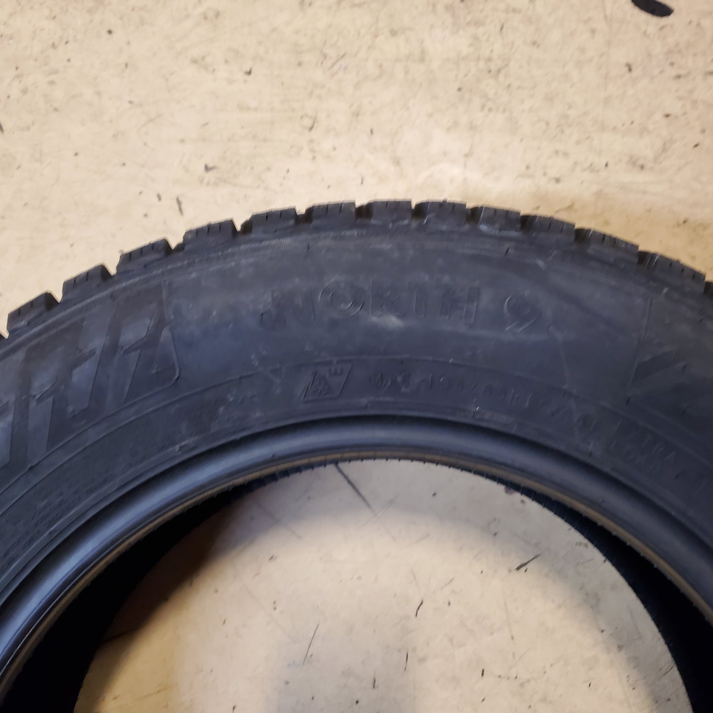 NOKIAN NORDMAN NORTH 9 STUDDED BSW P 195 65 15 95T XL WINTER TIRE TS32809