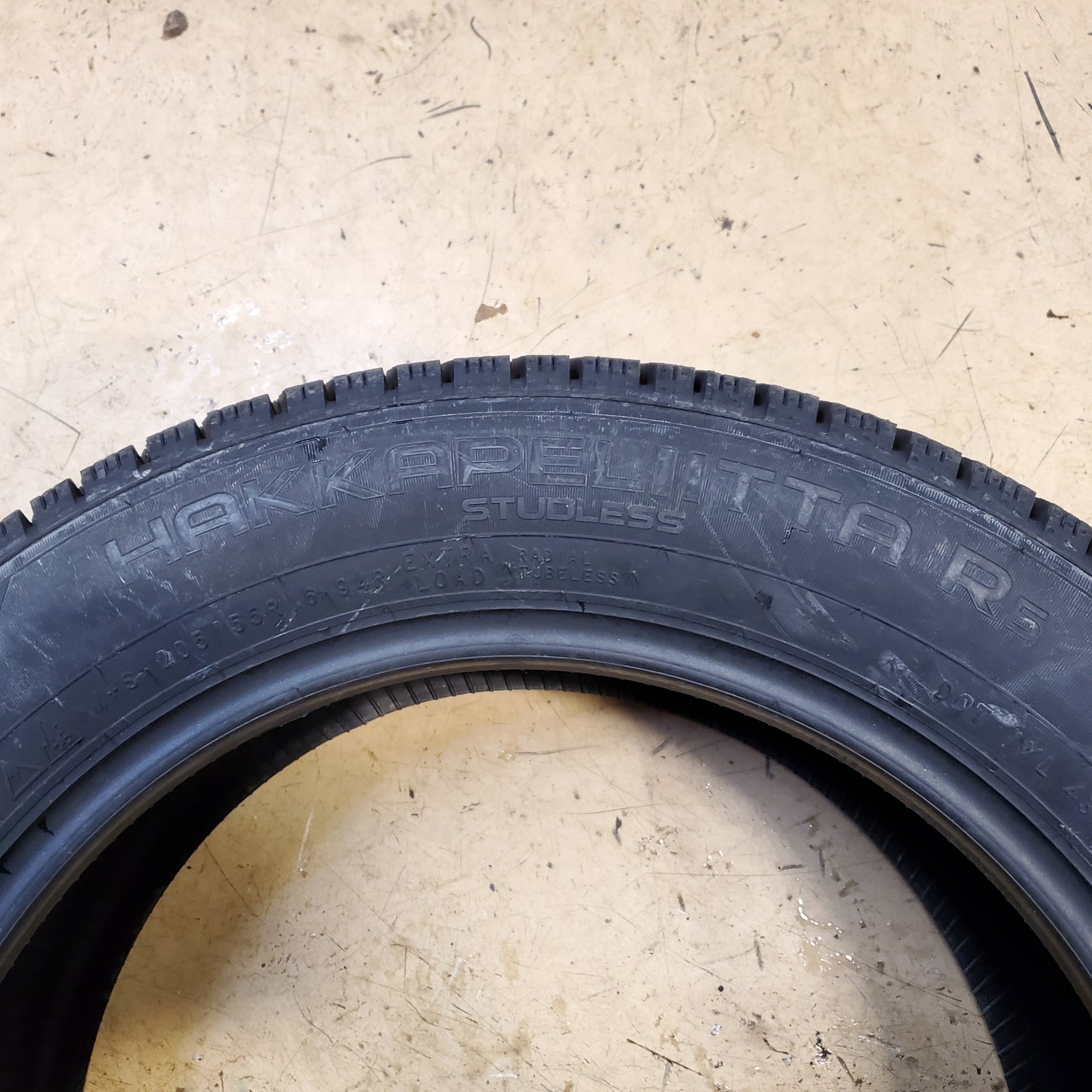 NOKIAN HAKKAPELIITTA R5 BSW P 205 55 16 94R XL WINTER TIRE T432146