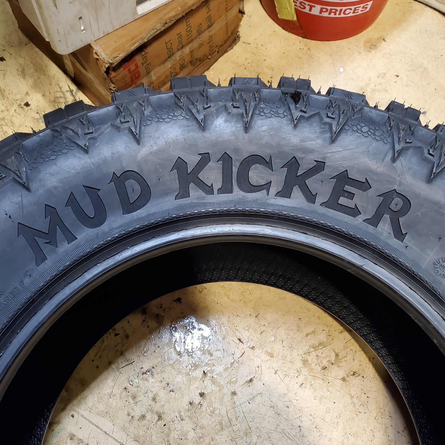 2 COSMO MUD KICKER BSW LT 37 13.50 20 128Q 12PLY MUD TIRE I0087436