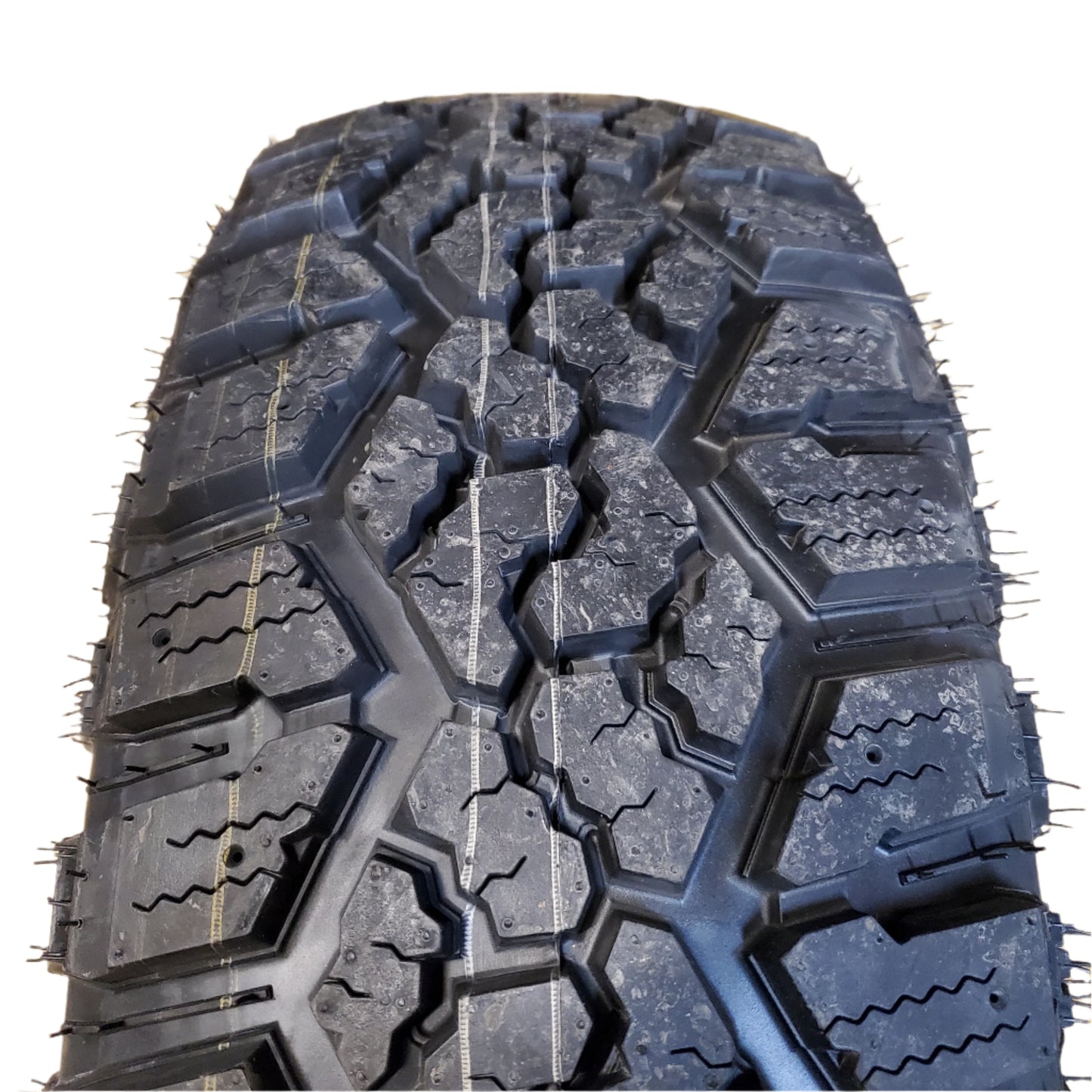 KANATI TRAIL HOG A/T 4 BSW LT 265 70 18 124/121Q 10 PLY TIRE LTH1826570E