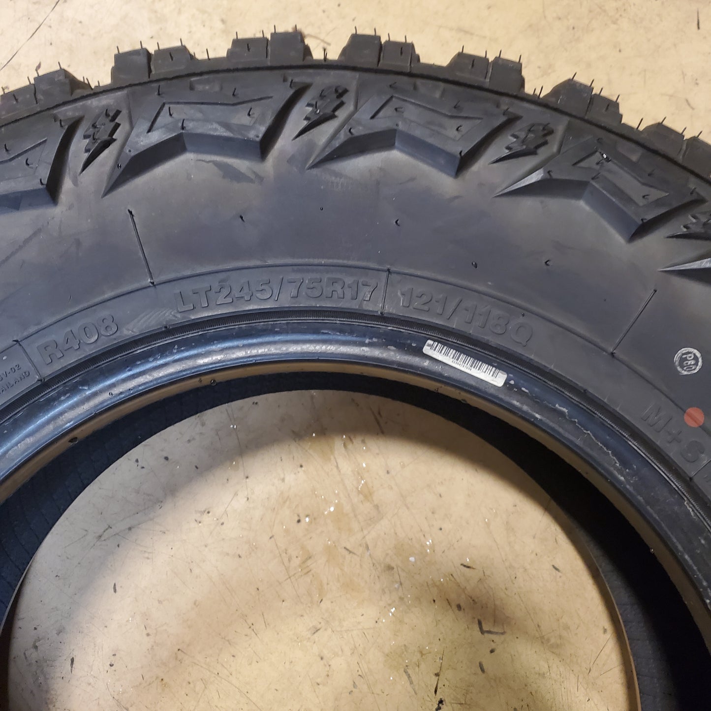 THUNDERER TRAC GRIP M/T R408 BSW LT 245 75 17 121/118Q 10 PLY MUD TIRE TH2471