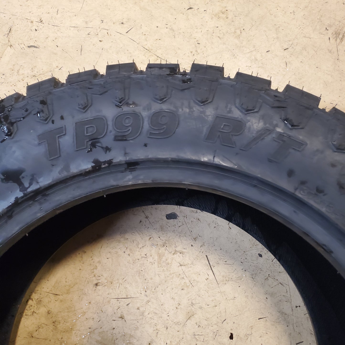 MILETRIP TP99 R/T BSW LT 37 13.50 22 129Q 12PLY RUGGED TERRAIN TIRE NA1435572