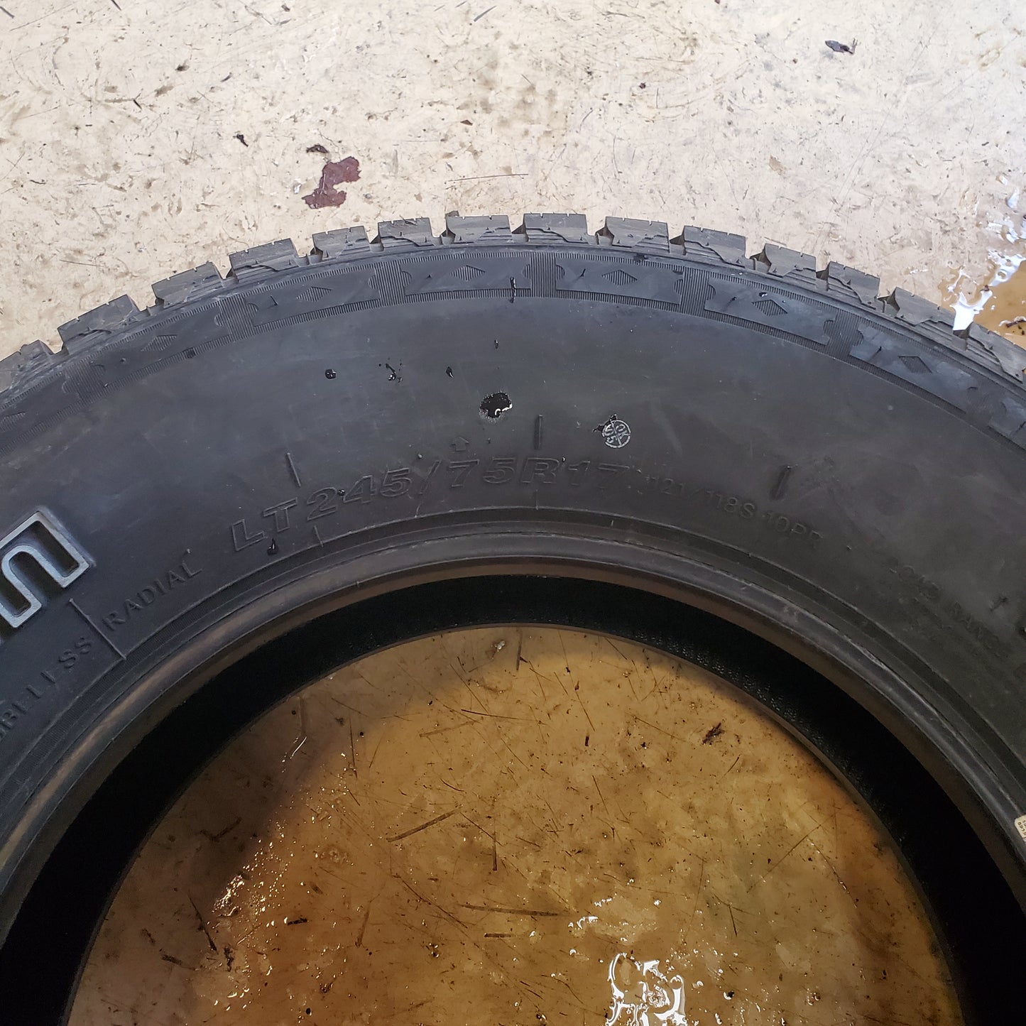TRAIL GUIDE ALL TERRAIN BSW LT 245 75 17 121/118S 10 PLY TIRE TGT19