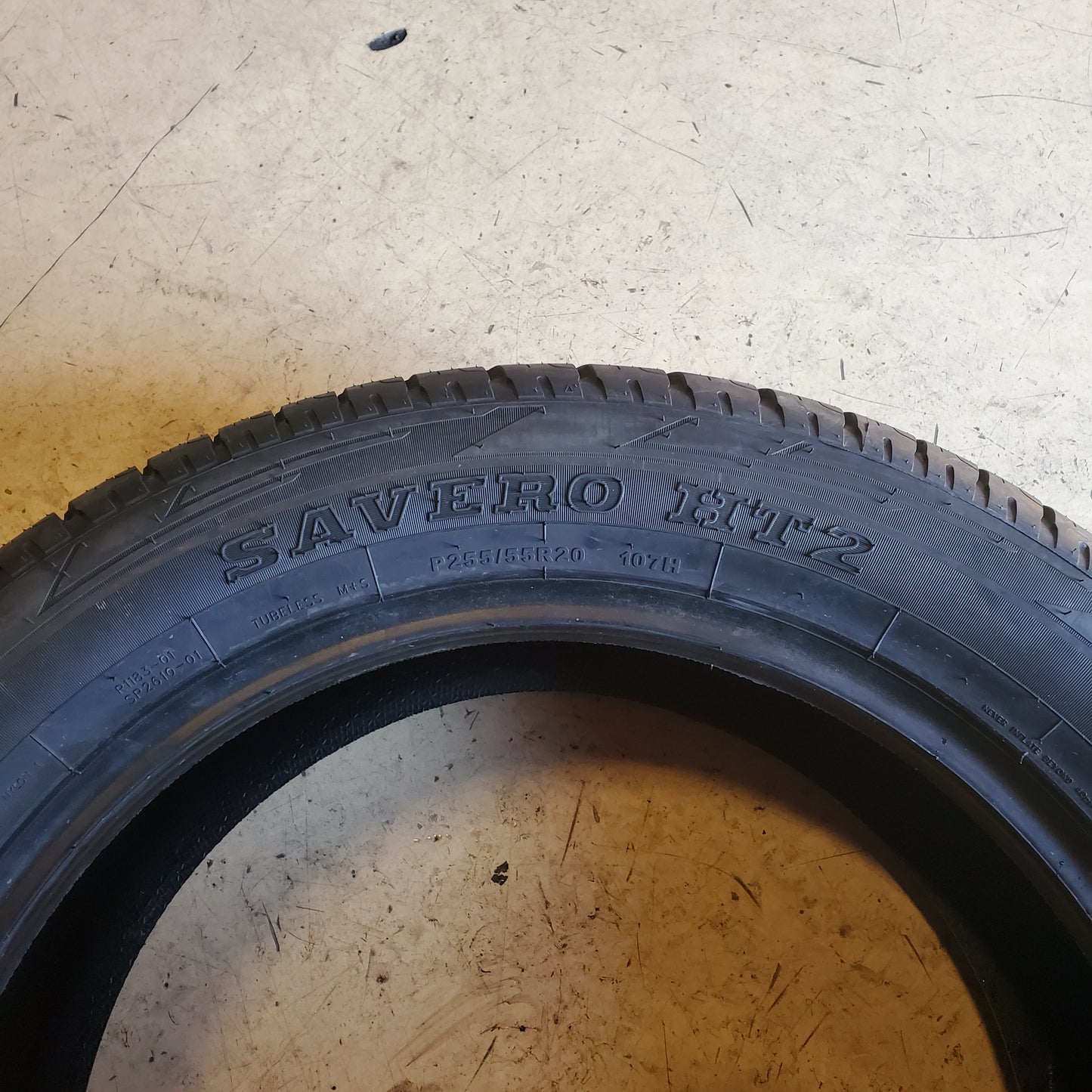 GT RADIAL SAVERO HT2 BSW P 255 55 20 107H HIGHWAY TIRE B753
