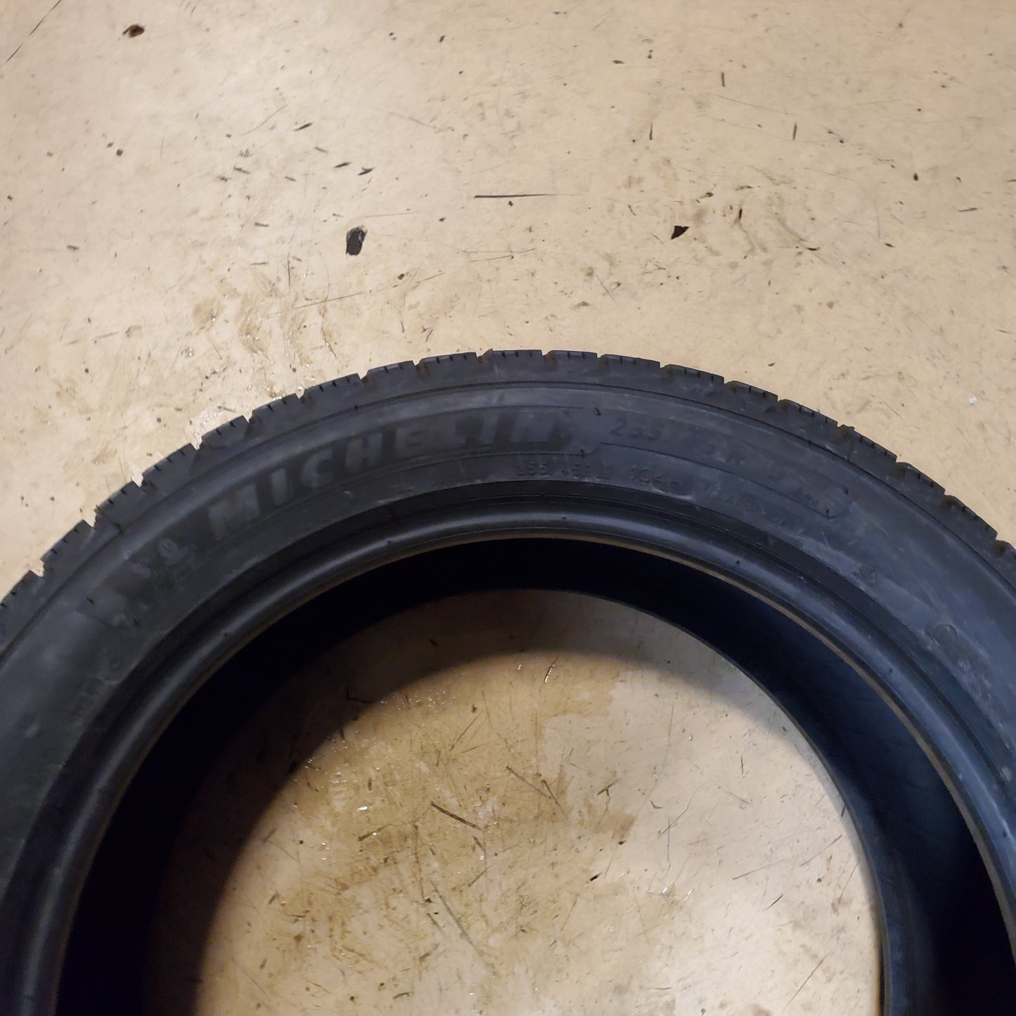 MICHELIN X-ICE SNOW BSW P 255 45 19 104H XL WINTER TIRE 14749