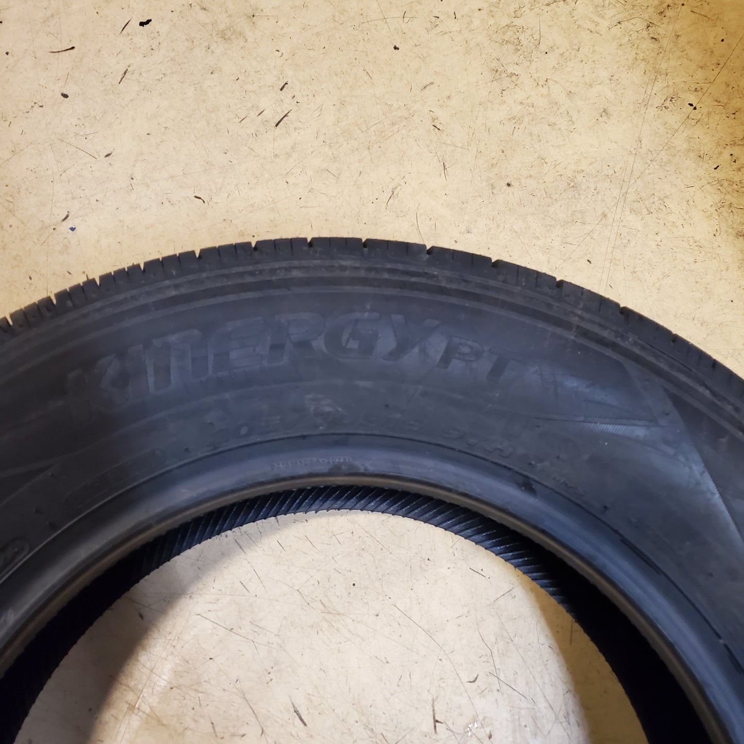 HANKOOK KINERGY PT H737 BSW P 205 70 16 97H ALL SEASON TIRE 1027450