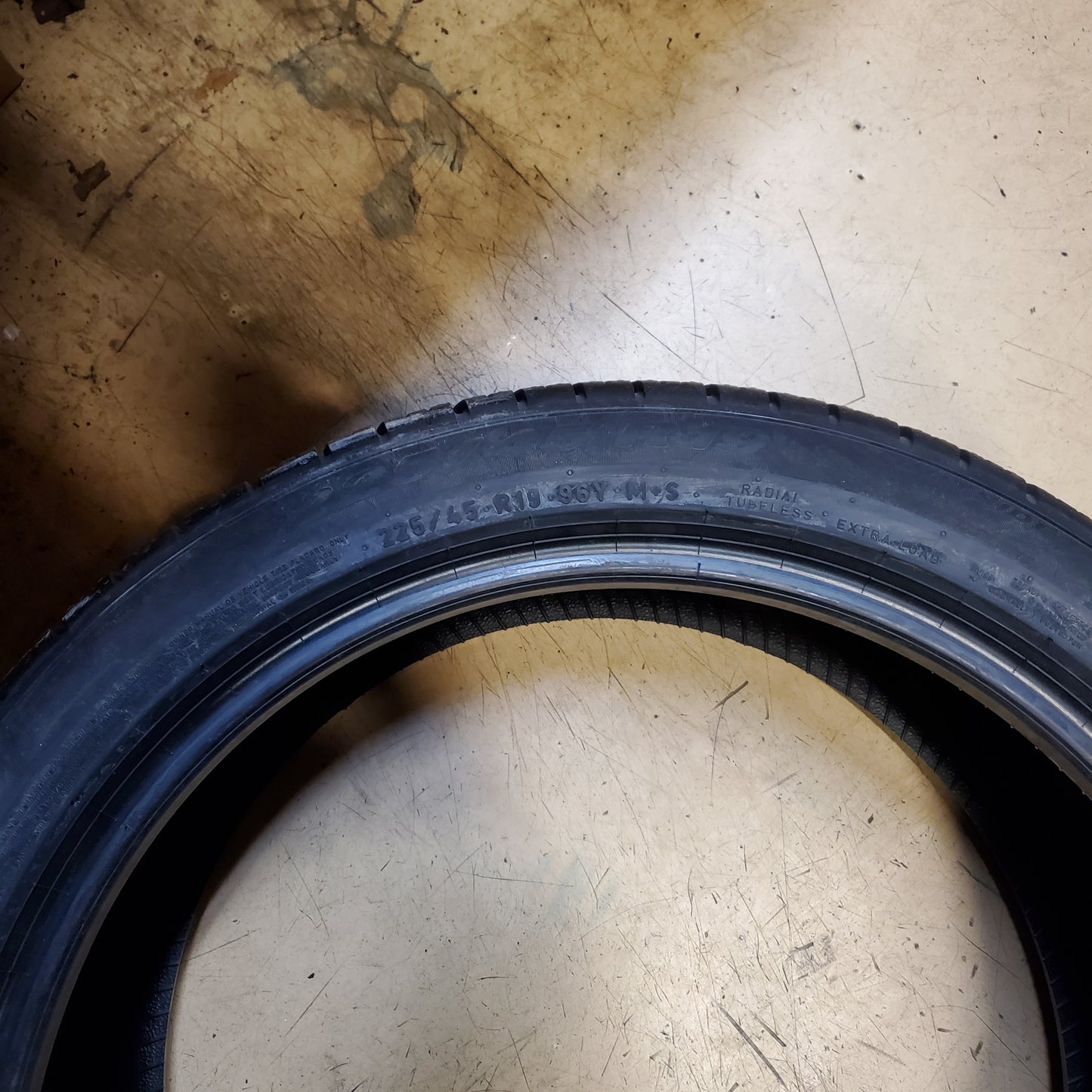 PIRELLI P ZERO AS PLUS BSW P 225 45 19 96Y XL ALL SEASON TIRE 4085100
