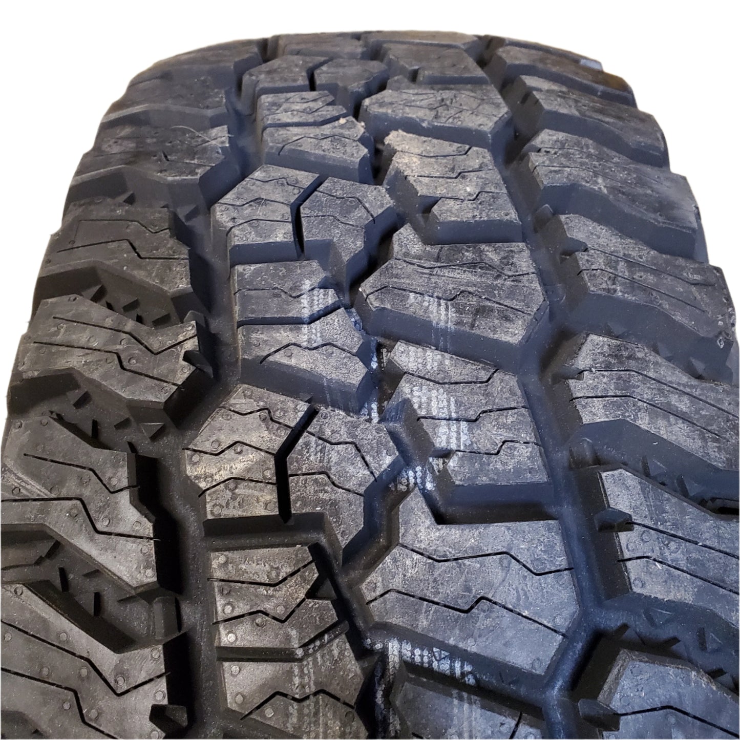 MICKEY THOMPSON BAJA BOSS A/T BSW LT 275 70 18 125/122Q 10 PLY MUD TIRE 331019001