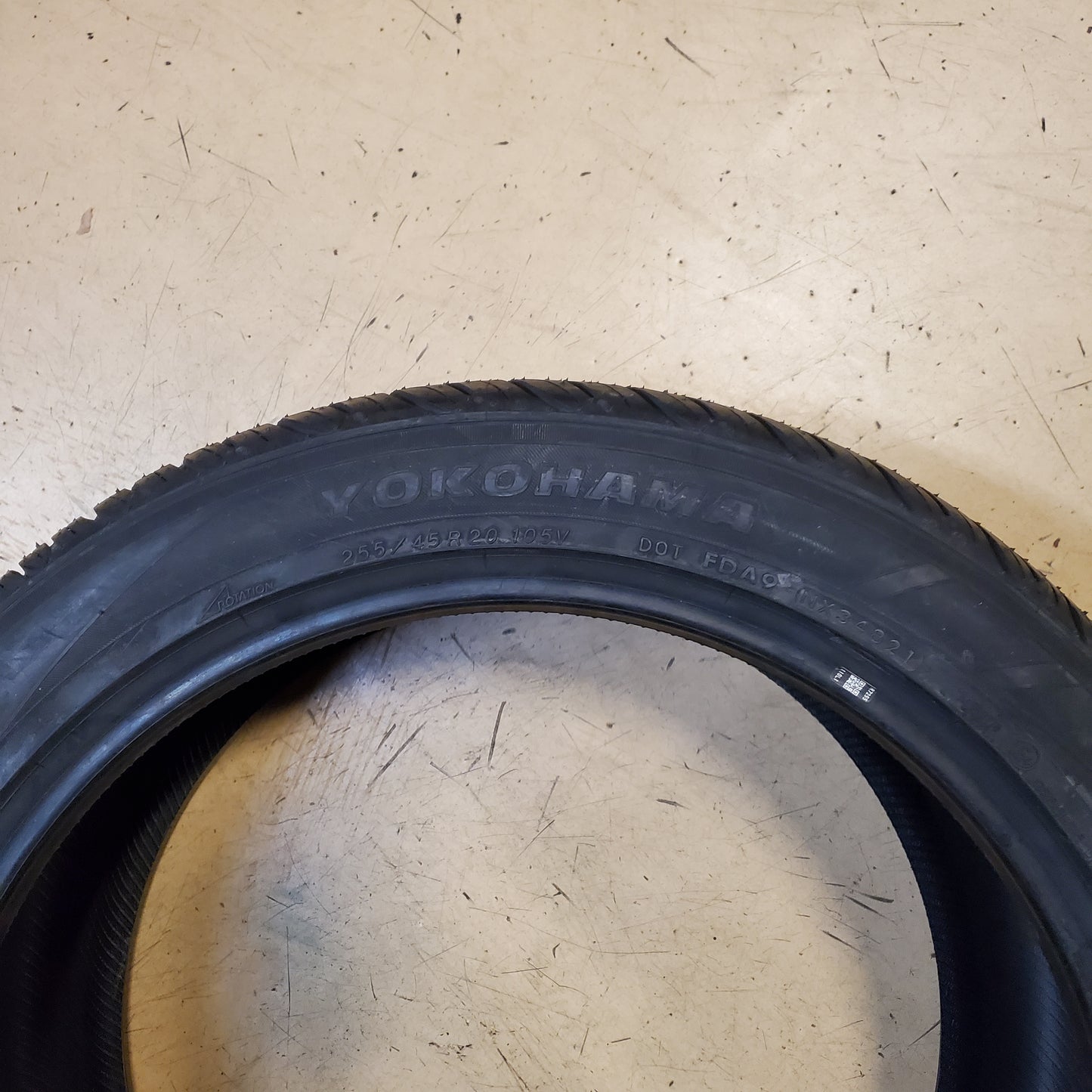 2 YOKOHAMA PARADA SPEC-X BSW P 255 45 20 105V PERFORMANCE TIRE 110100225
