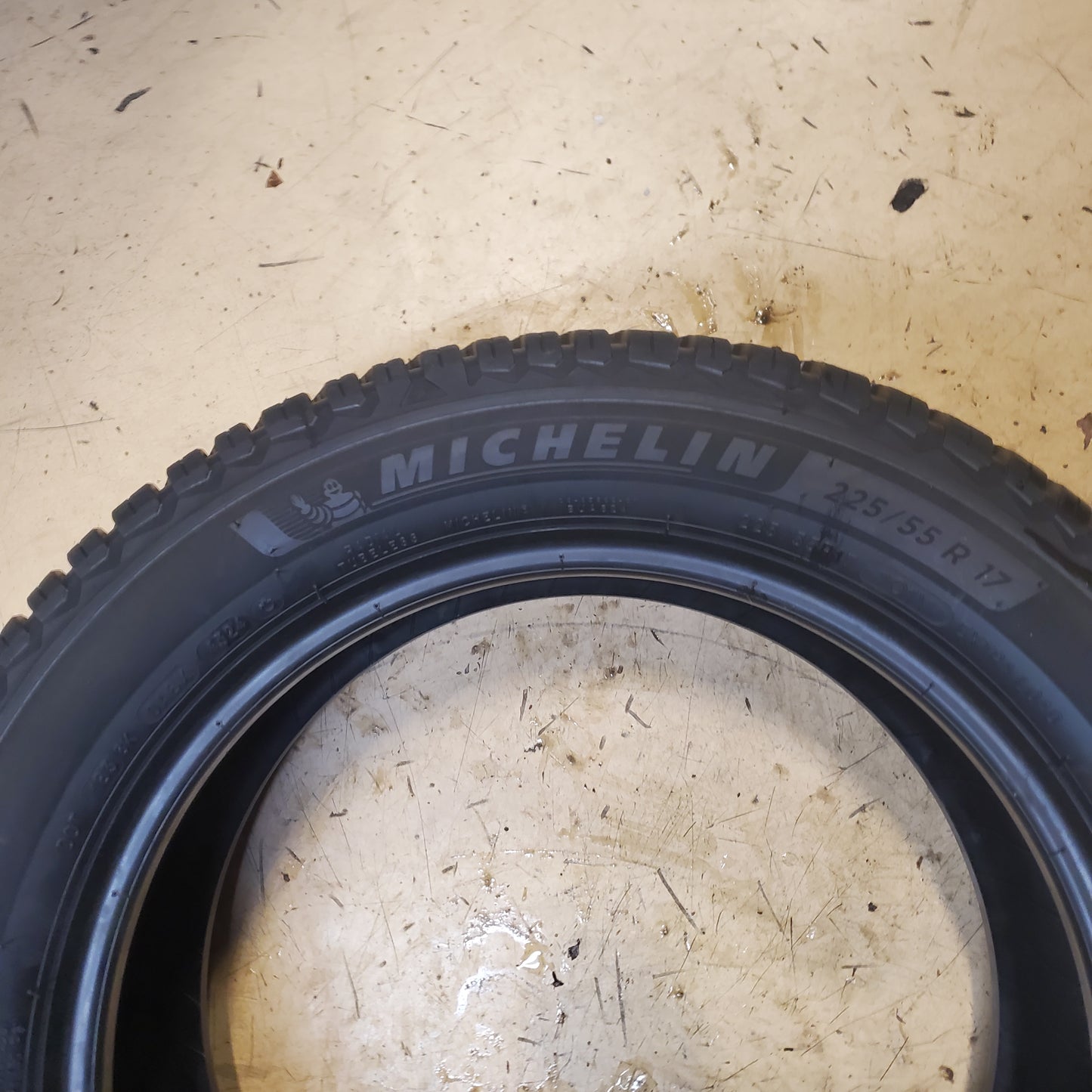 MICHELIN CROSSCLIMATE2 BSW P 225 55 17 101V XL ALL WEATHER TIRE 25472