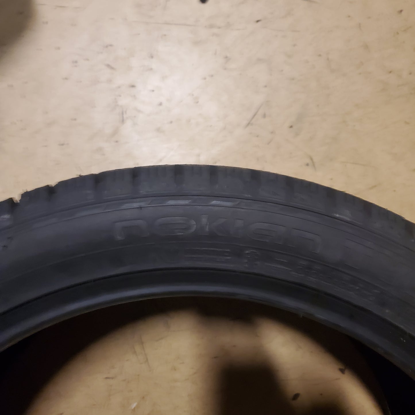 NOKIAN HAKKAPELIITTA R5 SUV BSW P 315 35 22 111T XL WINTER TIRE T432761