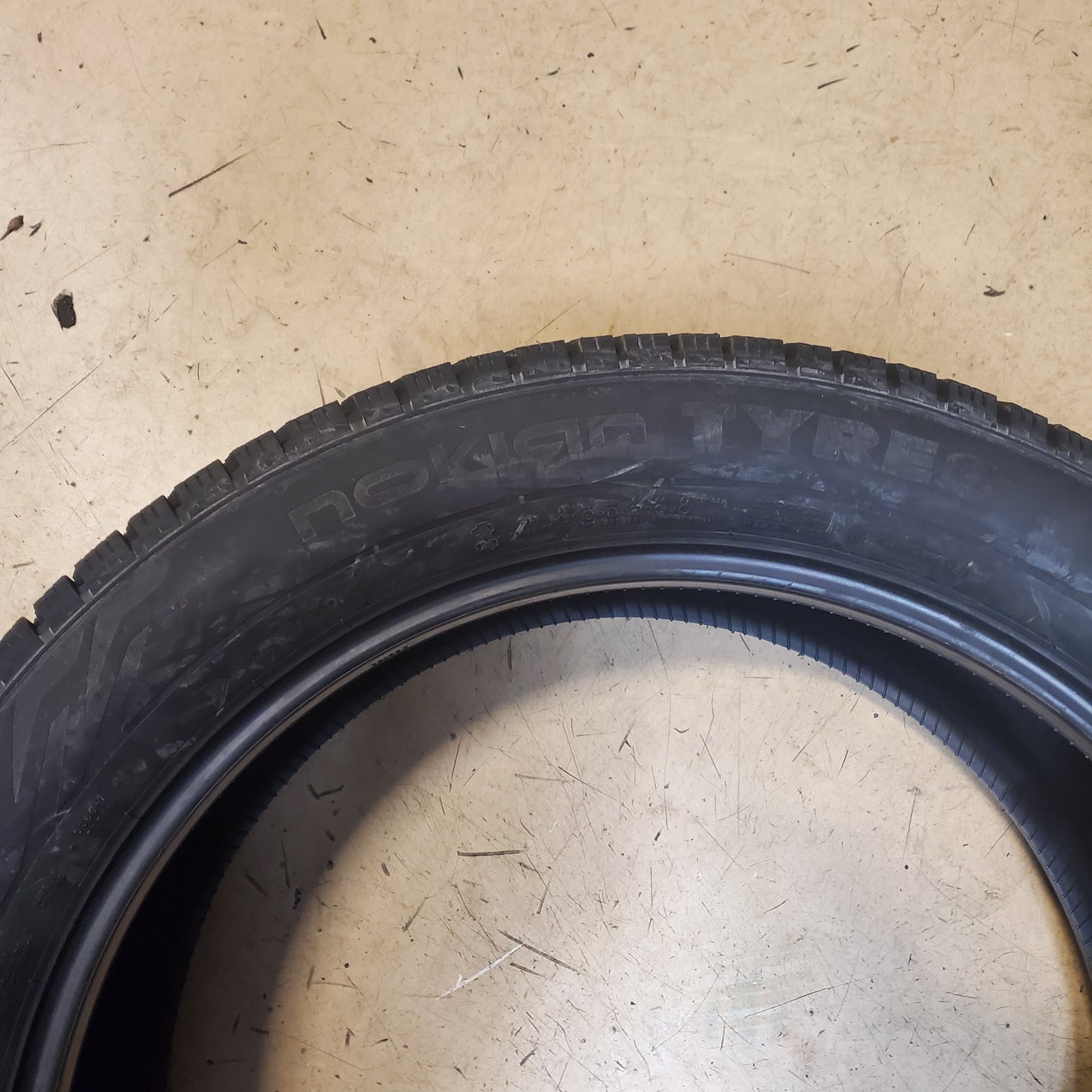 NOKIAN HAKKAPELIITTA R5 EV FOAM BSW P 255 50 21 109R XL WINTER TIRE TF00014